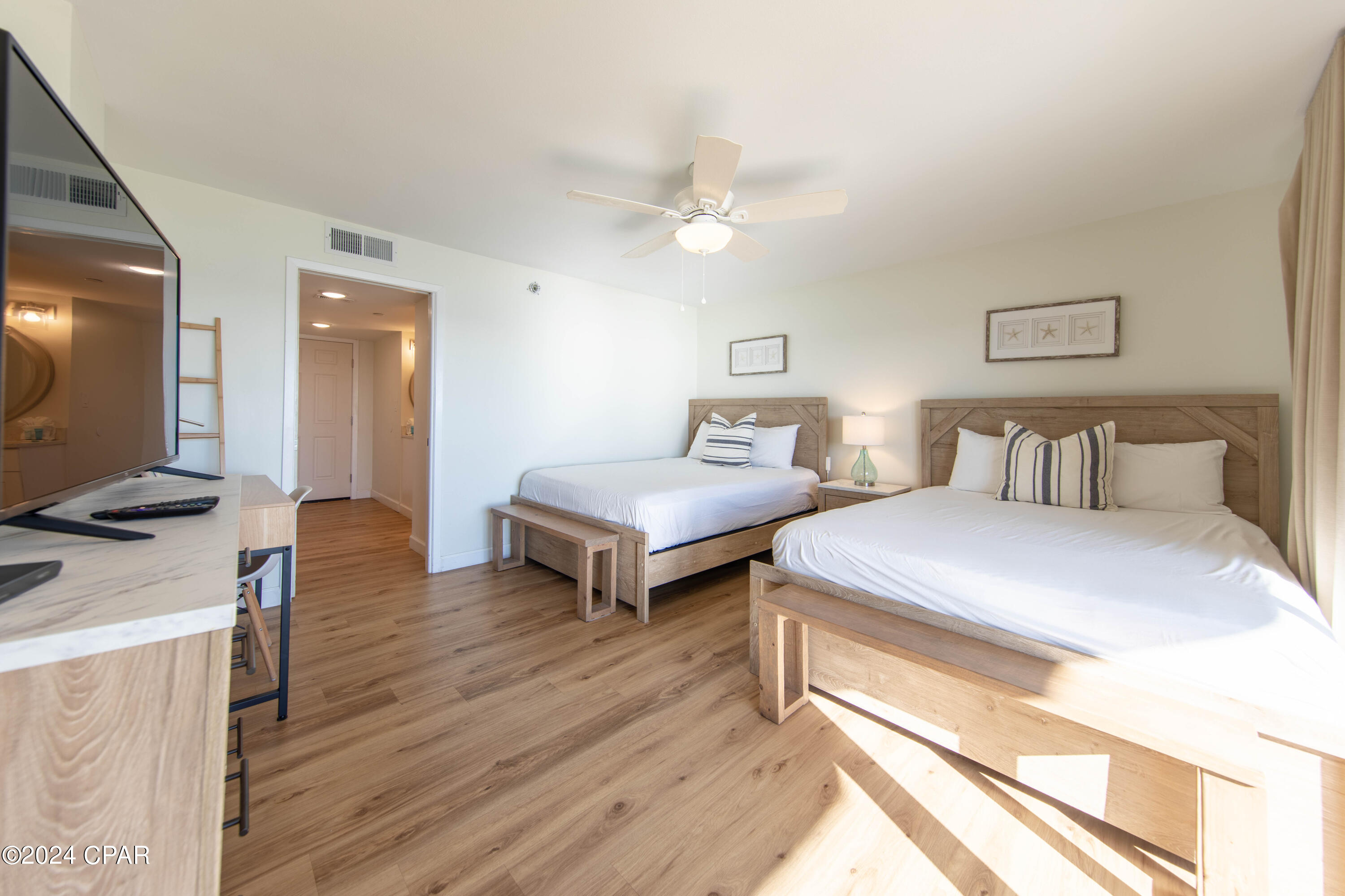 The Commodore - Residential