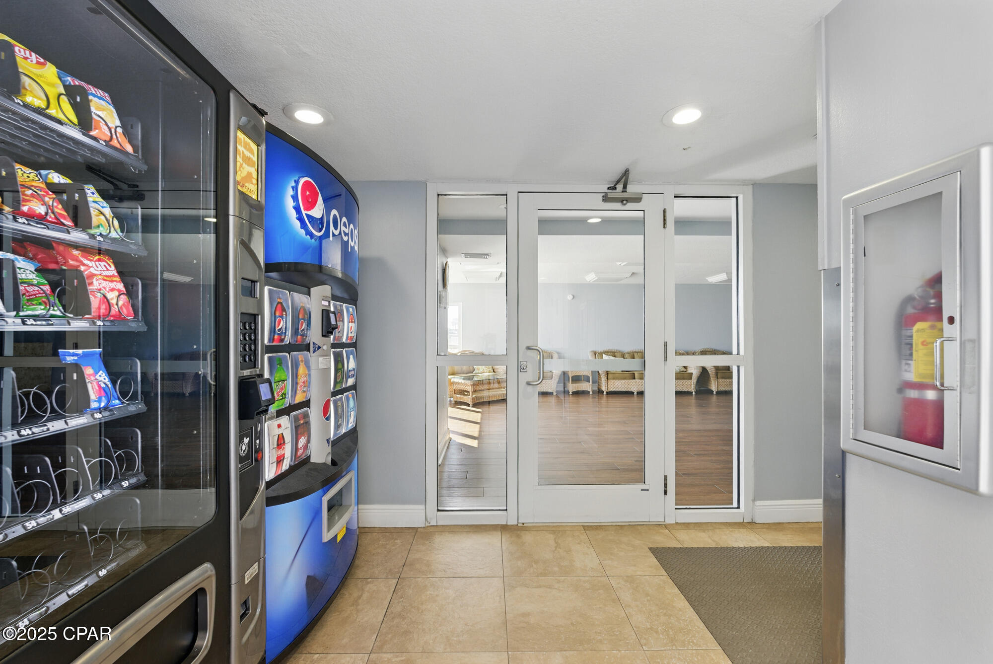 Island Echo - Residential