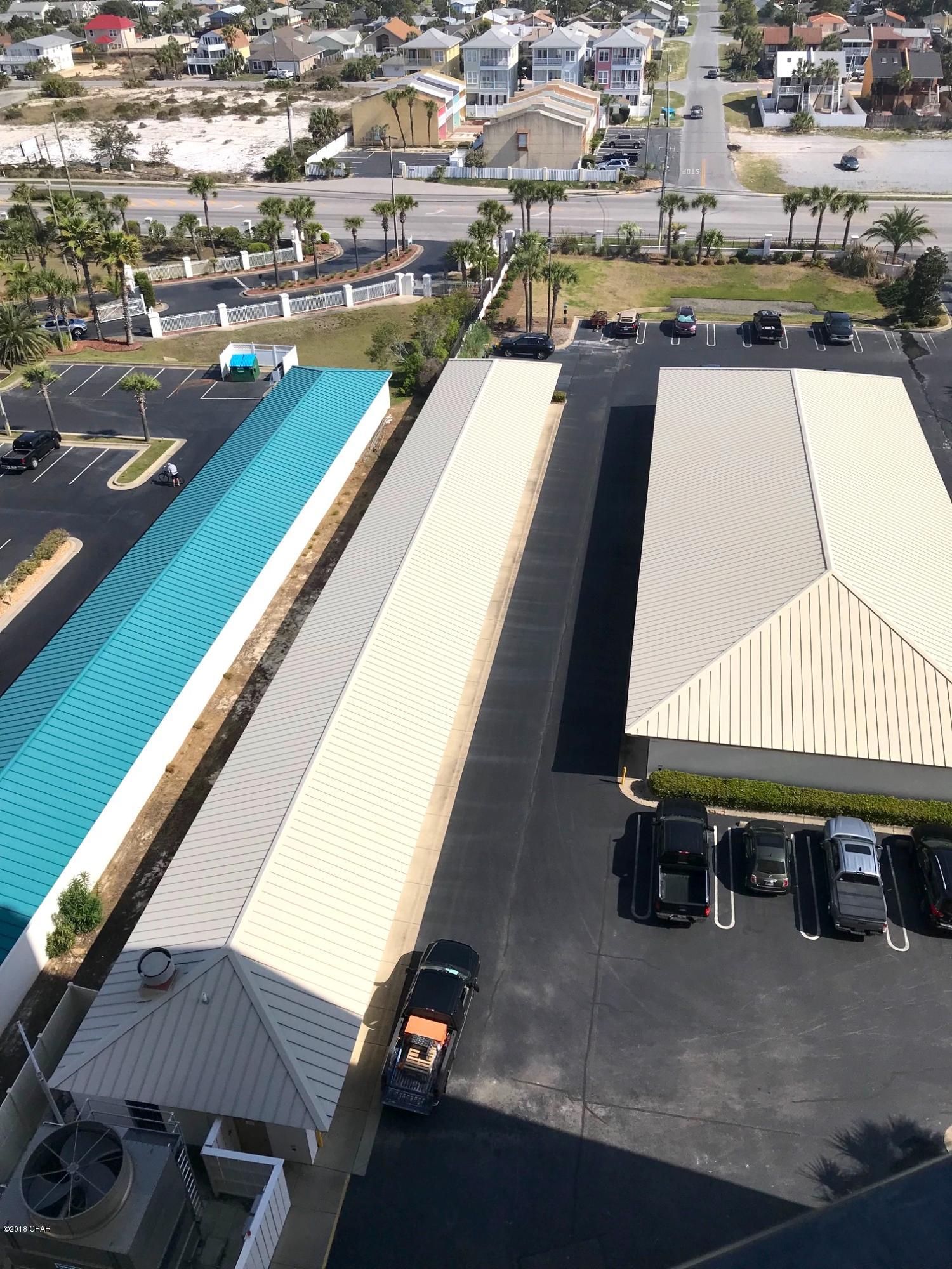 Summerwinds Condo - Residential