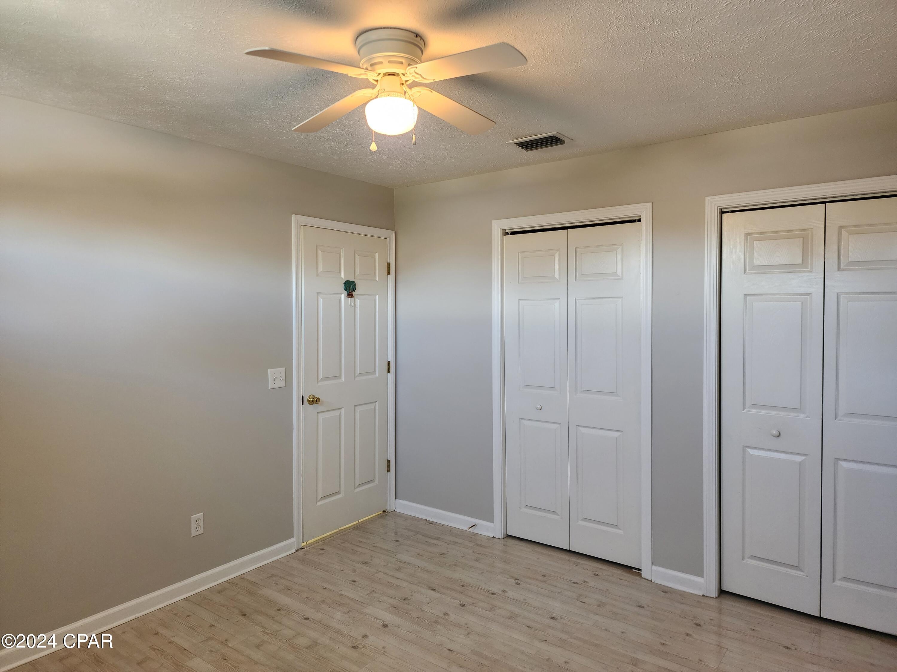 Palm Cove - Residential Lease