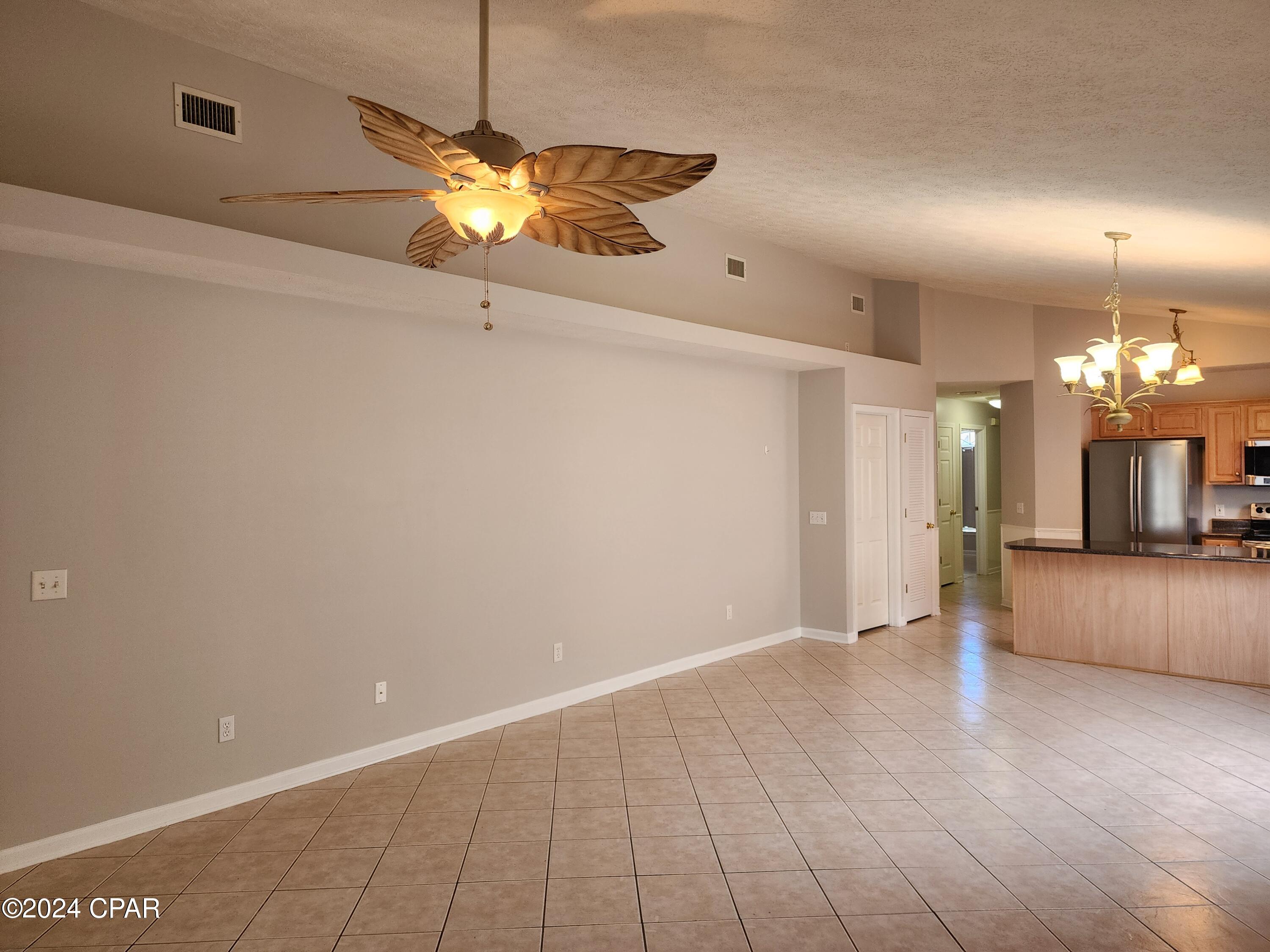 Palm Cove - Residential Lease