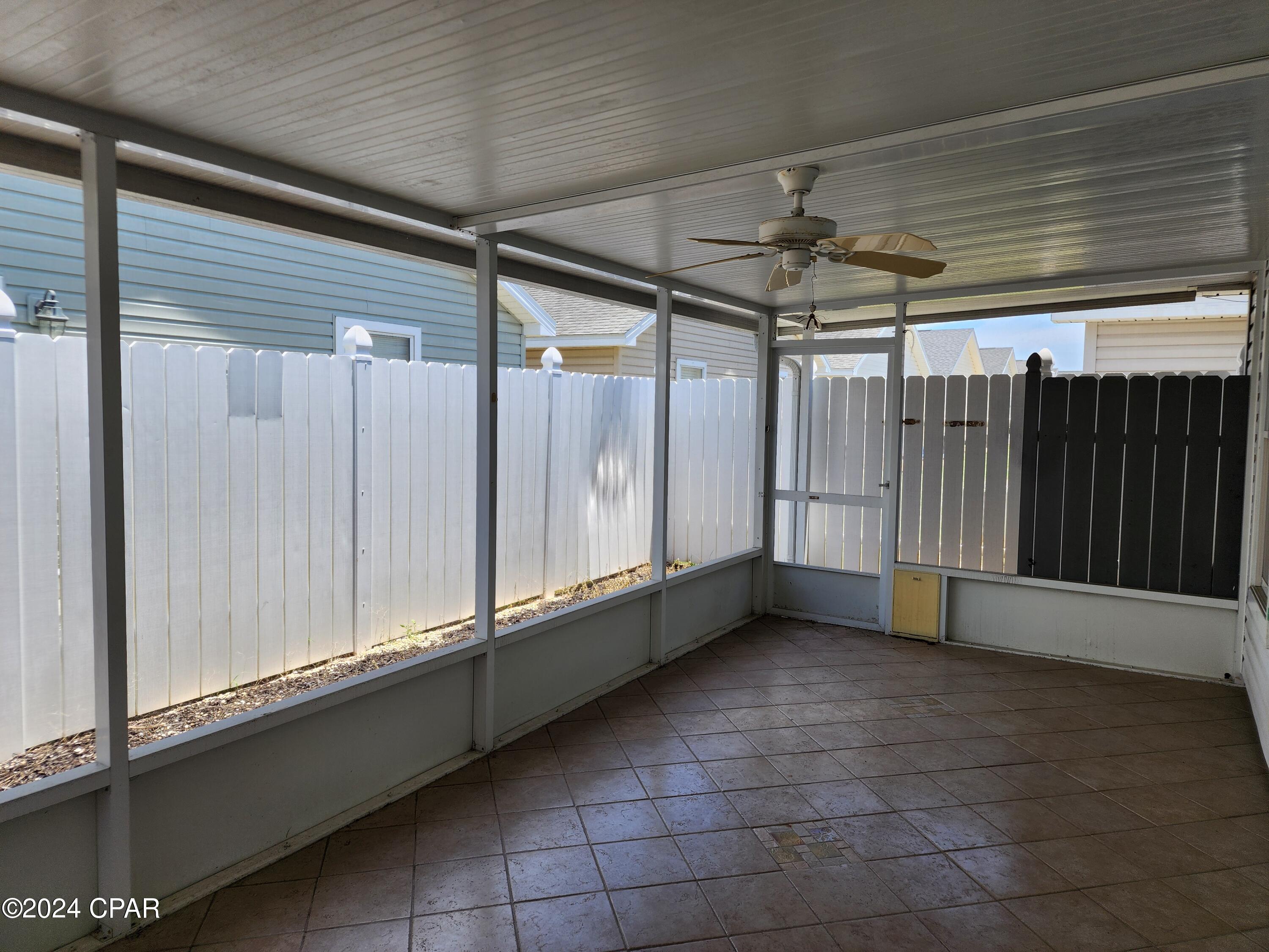 Palm Cove - Residential Lease