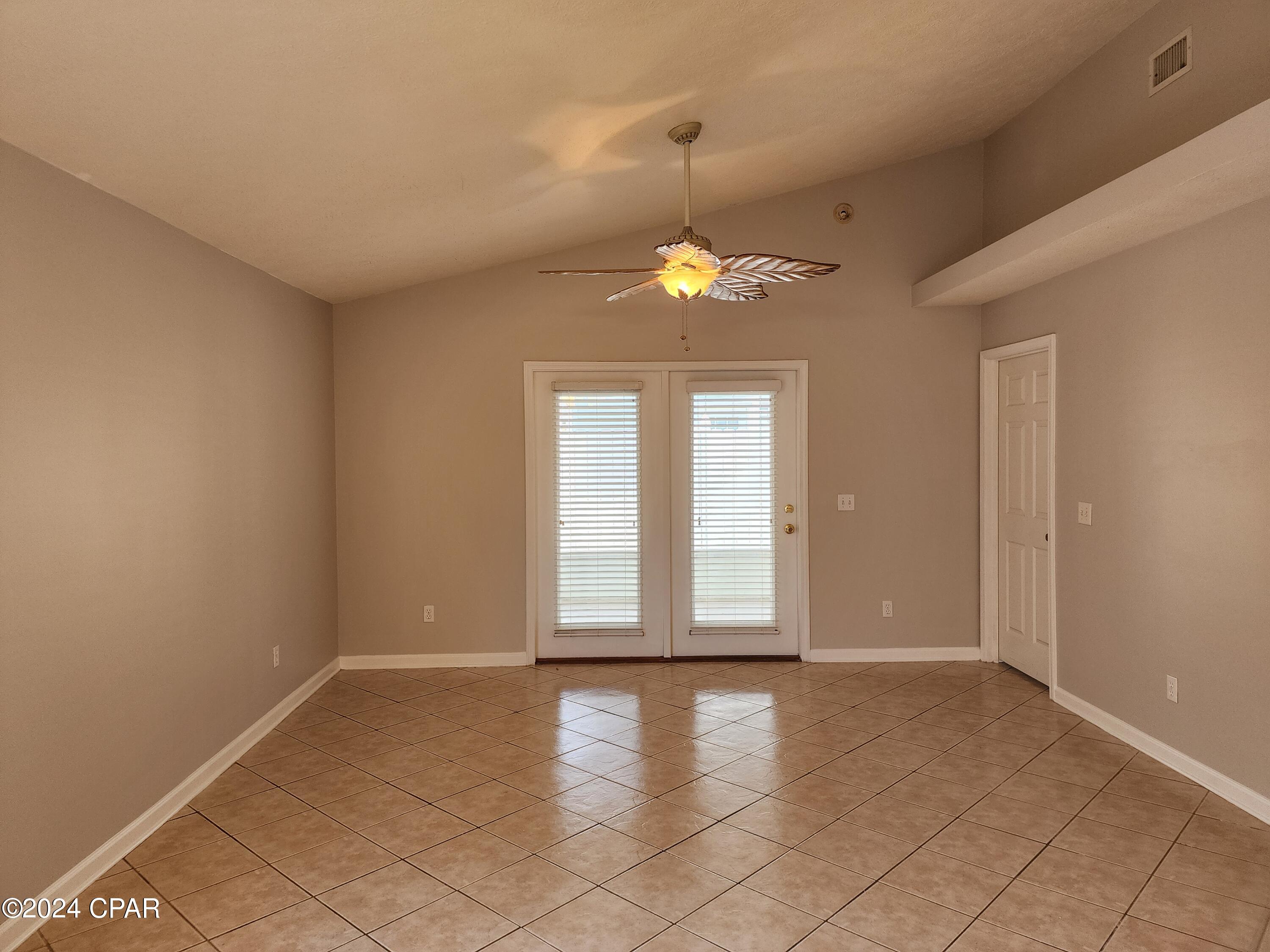 Palm Cove - Residential Lease