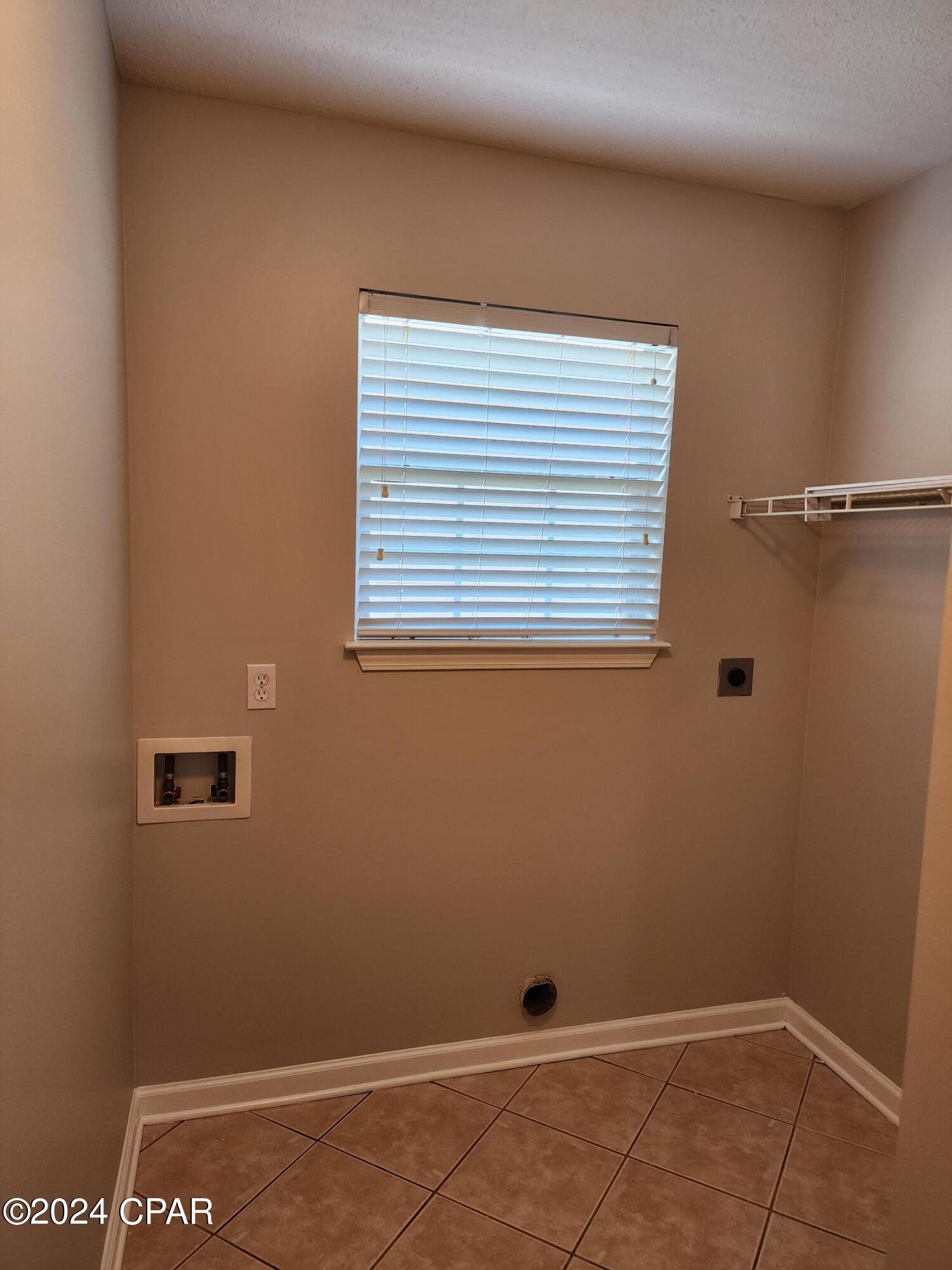 Palm Cove - Residential Lease