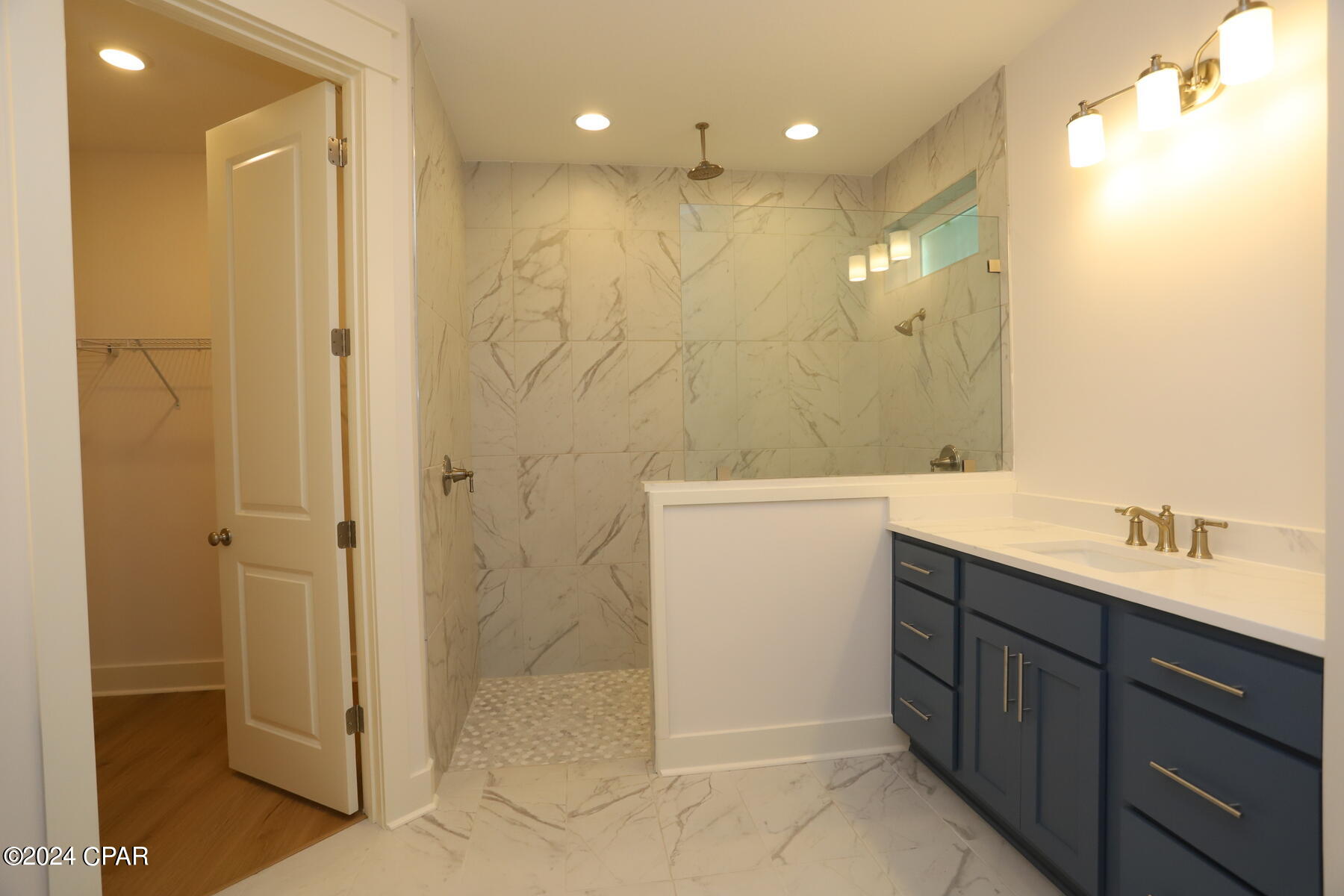 Panama City Beach, Florida 32407, United States, 4 Bedrooms Bedrooms, ,3 BathroomsBathrooms,Residential,Pending,54131