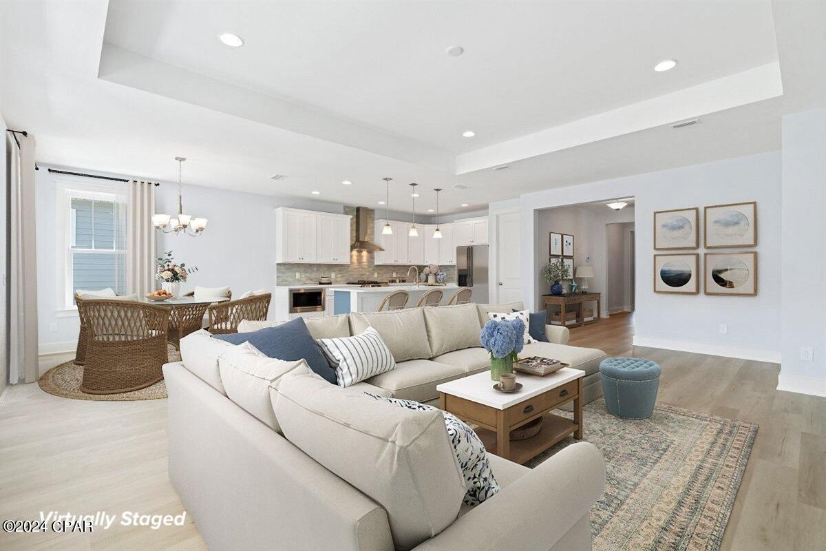 Panama City Beach, Florida 32407, United States, 4 Bedrooms Bedrooms, ,3 BathroomsBathrooms,Residential,Pending,54131