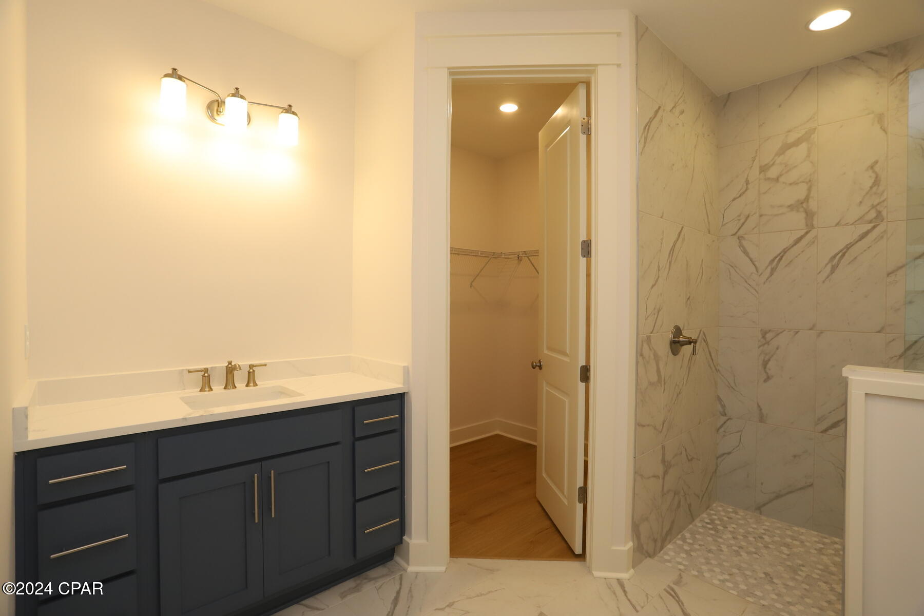 Panama City Beach, Florida 32407, United States, 4 Bedrooms Bedrooms, ,3 BathroomsBathrooms,Residential,Pending,54131