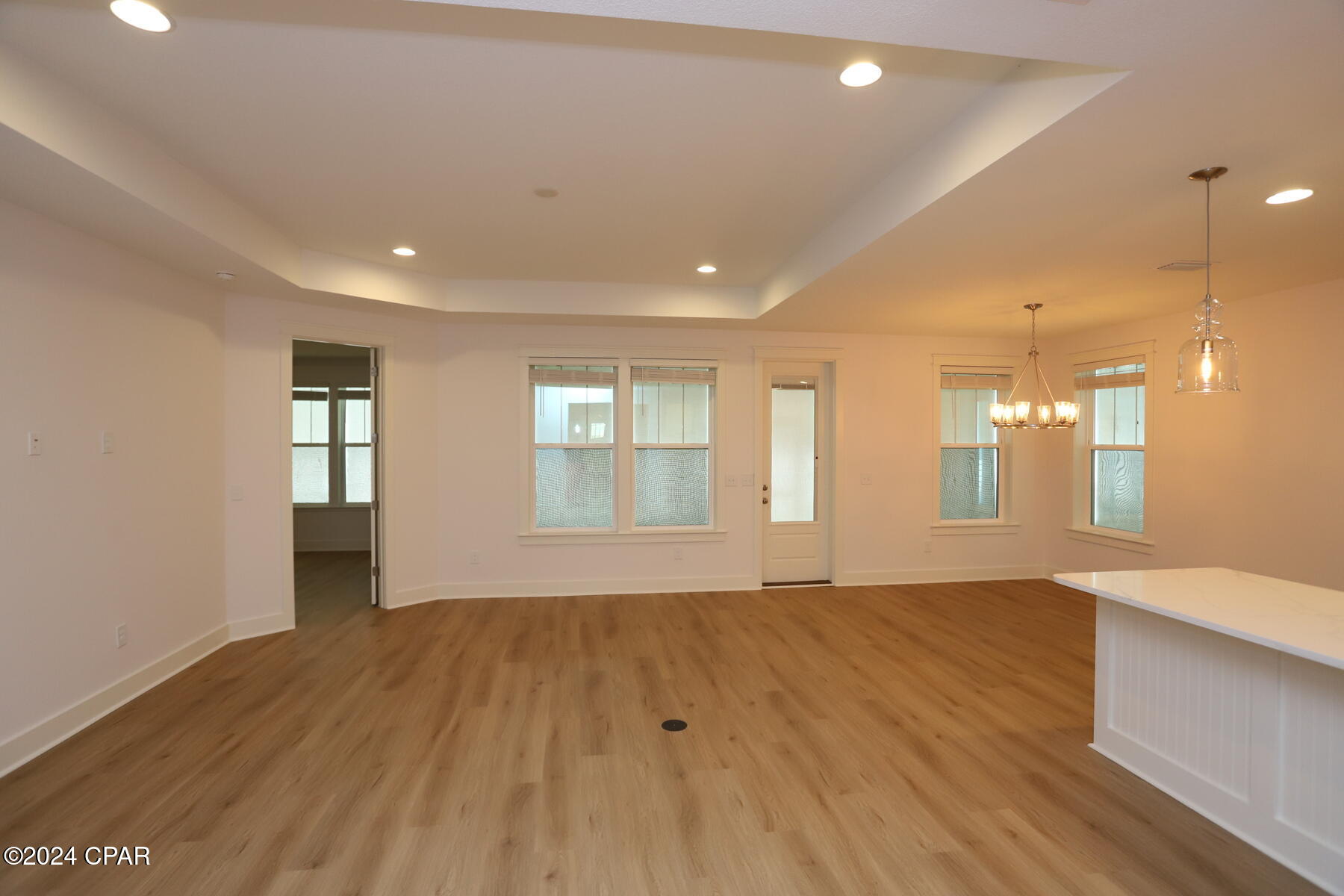 Panama City Beach, Florida 32407, United States, 4 Bedrooms Bedrooms, ,3 BathroomsBathrooms,Residential,Pending,54131