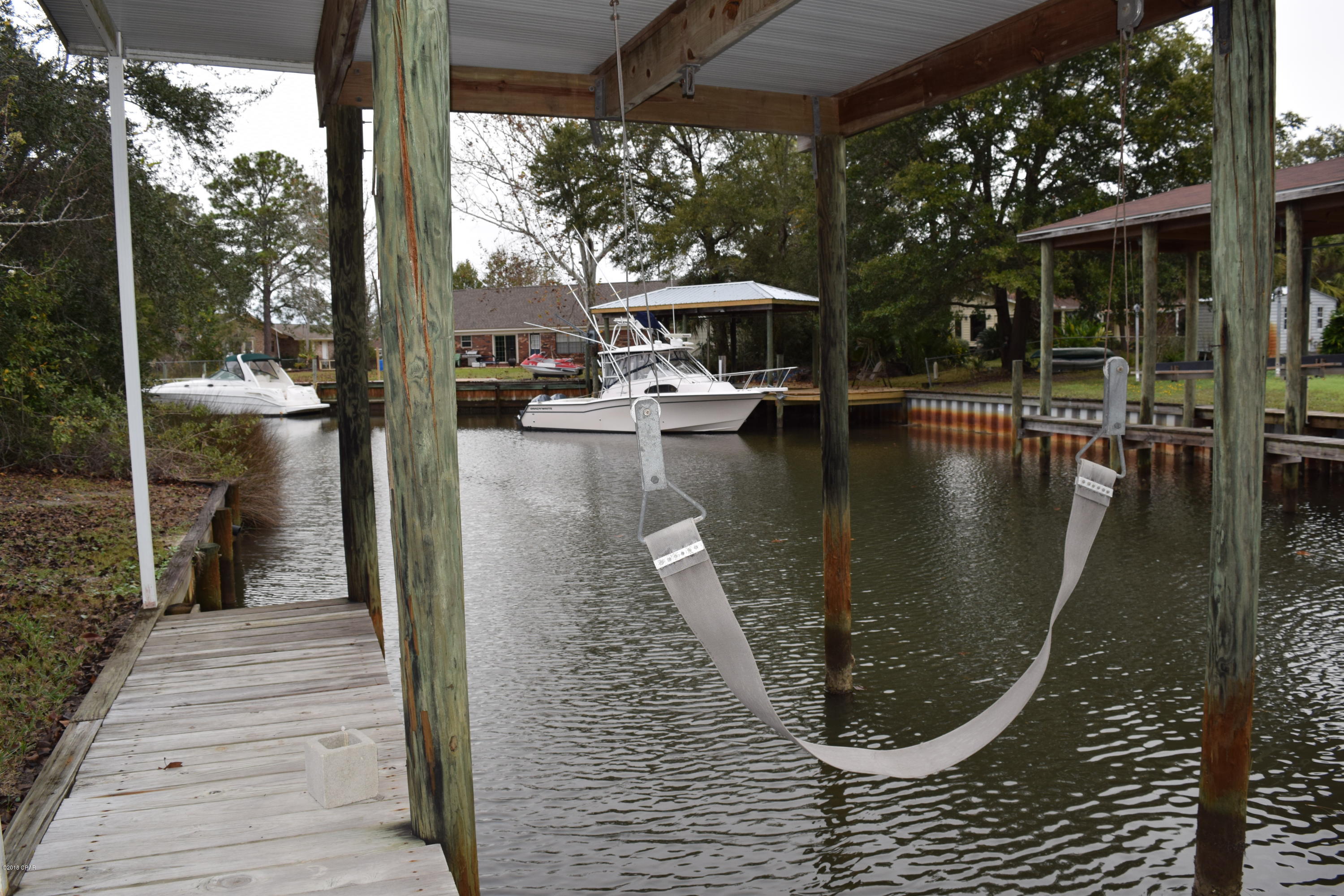 Baywood Shores Est Unit 4 - Residential