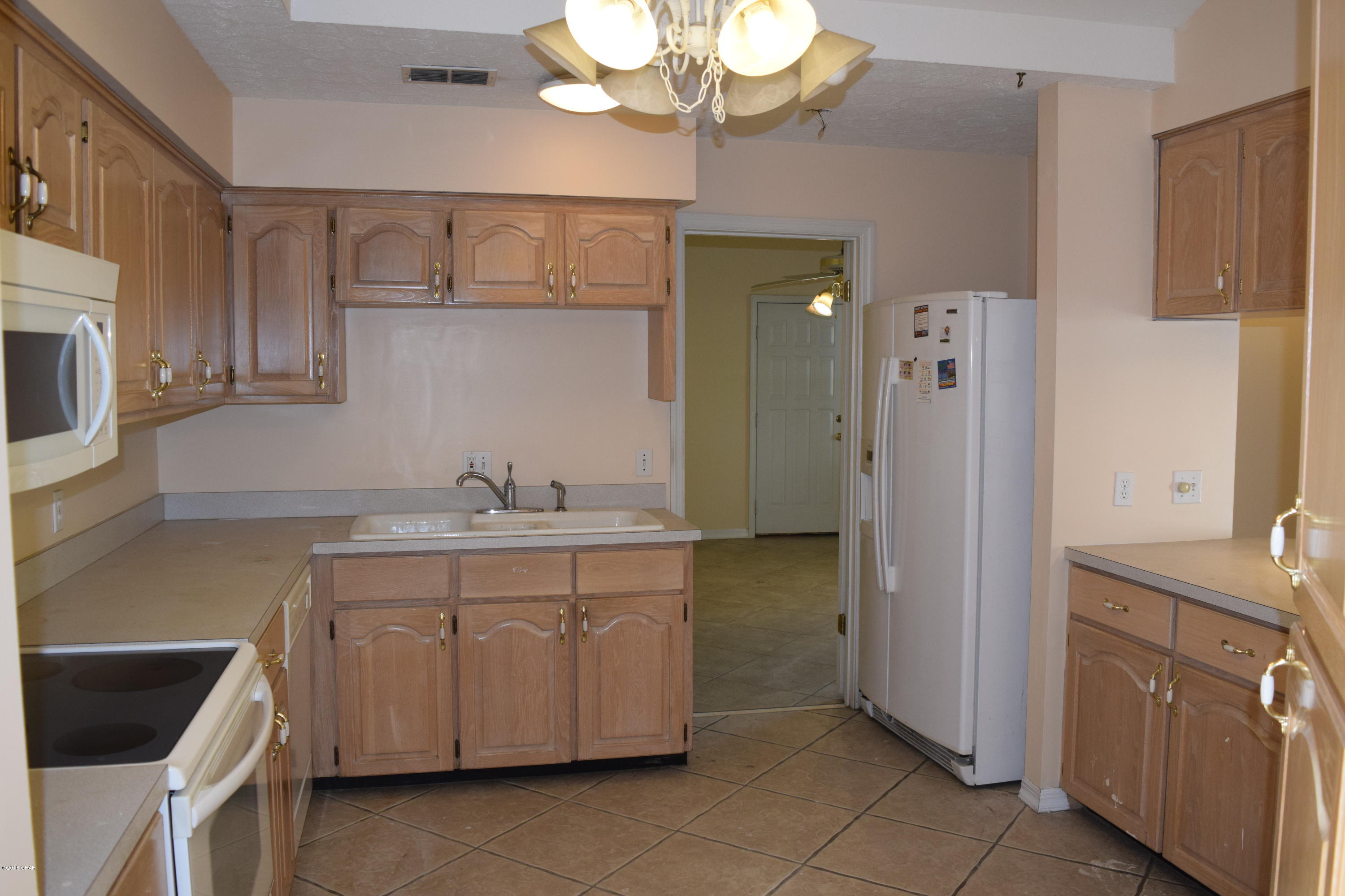 Baywood Shores Est Unit 4 - Residential