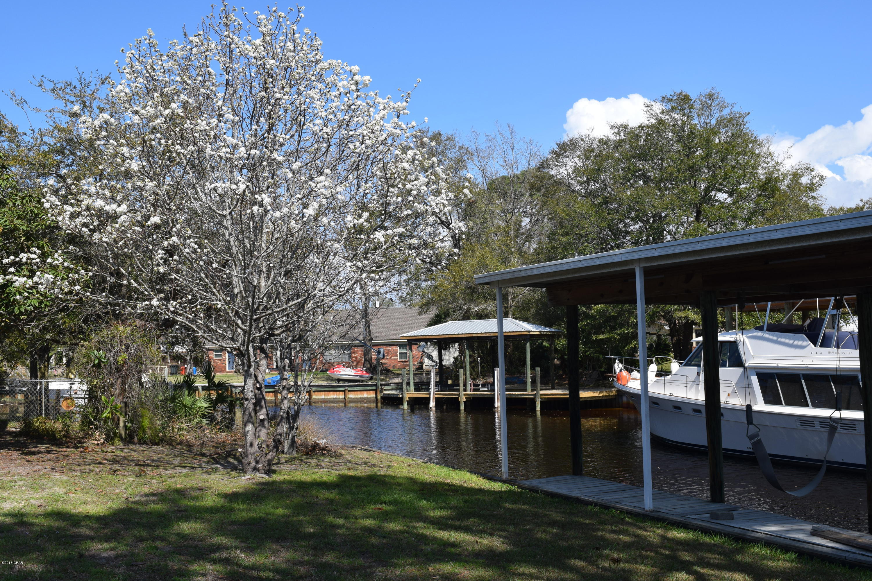 Baywood Shores Est Unit 4 - Residential