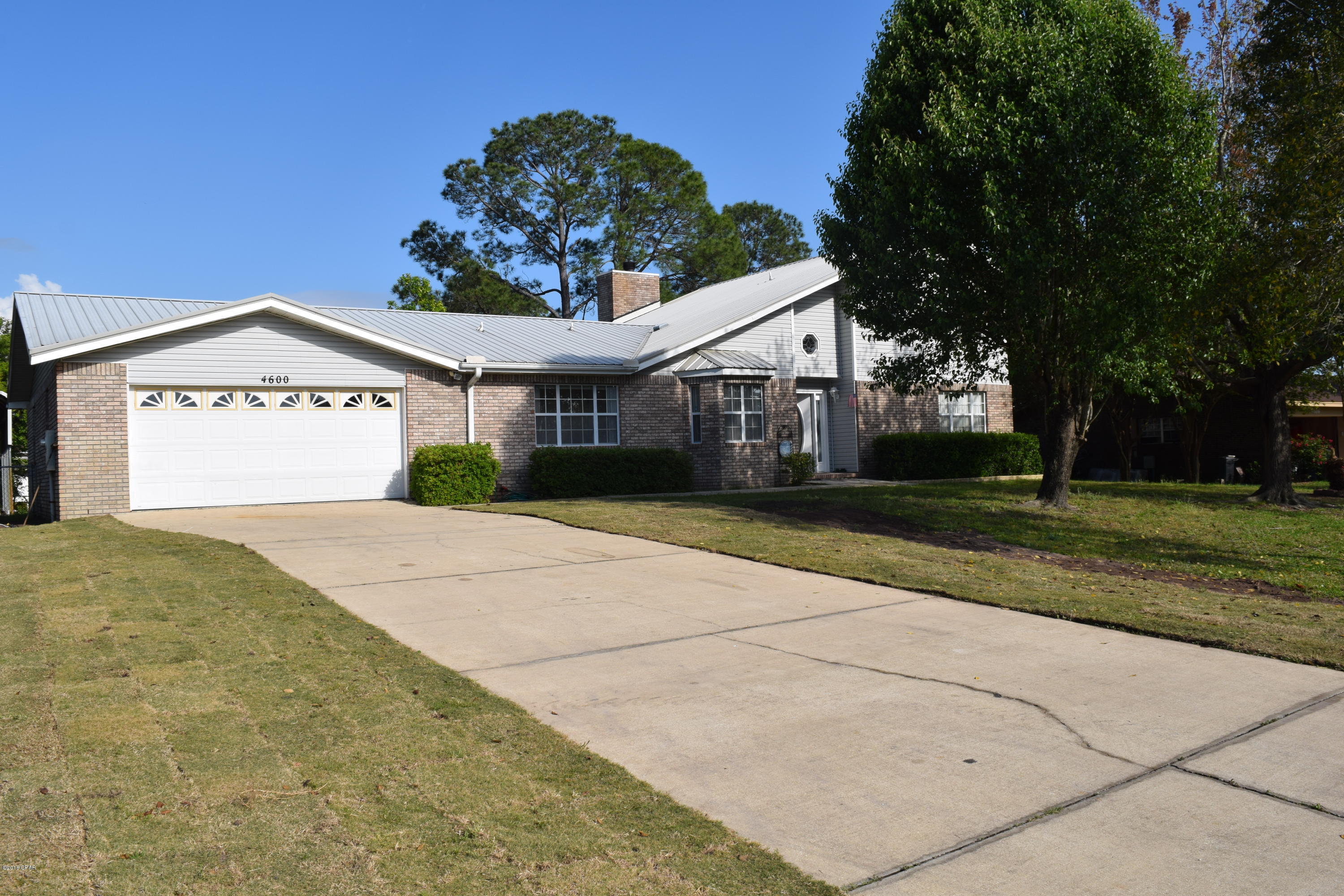 Baywood Shores Est Unit 4 - Residential