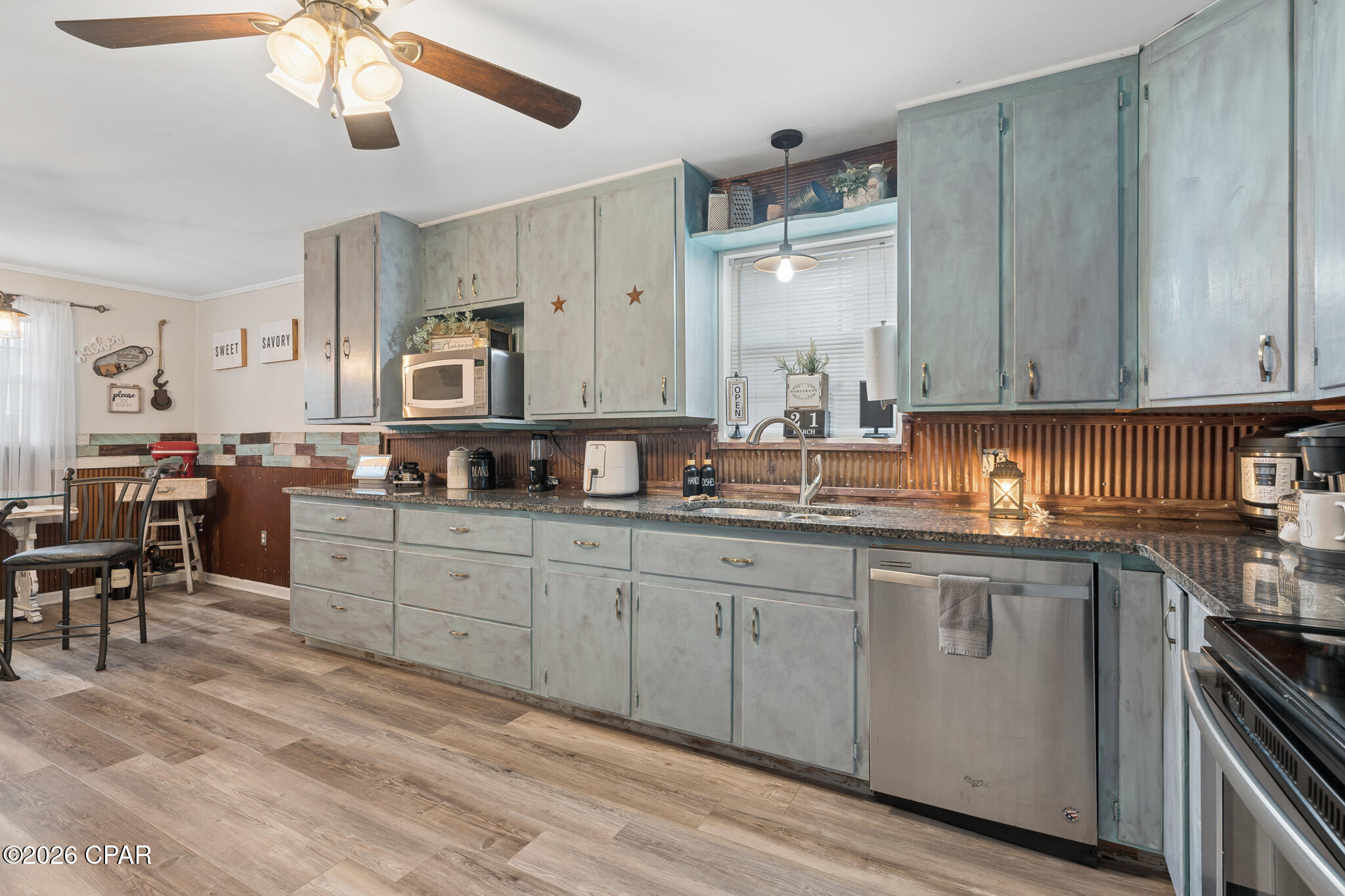 [No Recorded Subdiv] - Residential