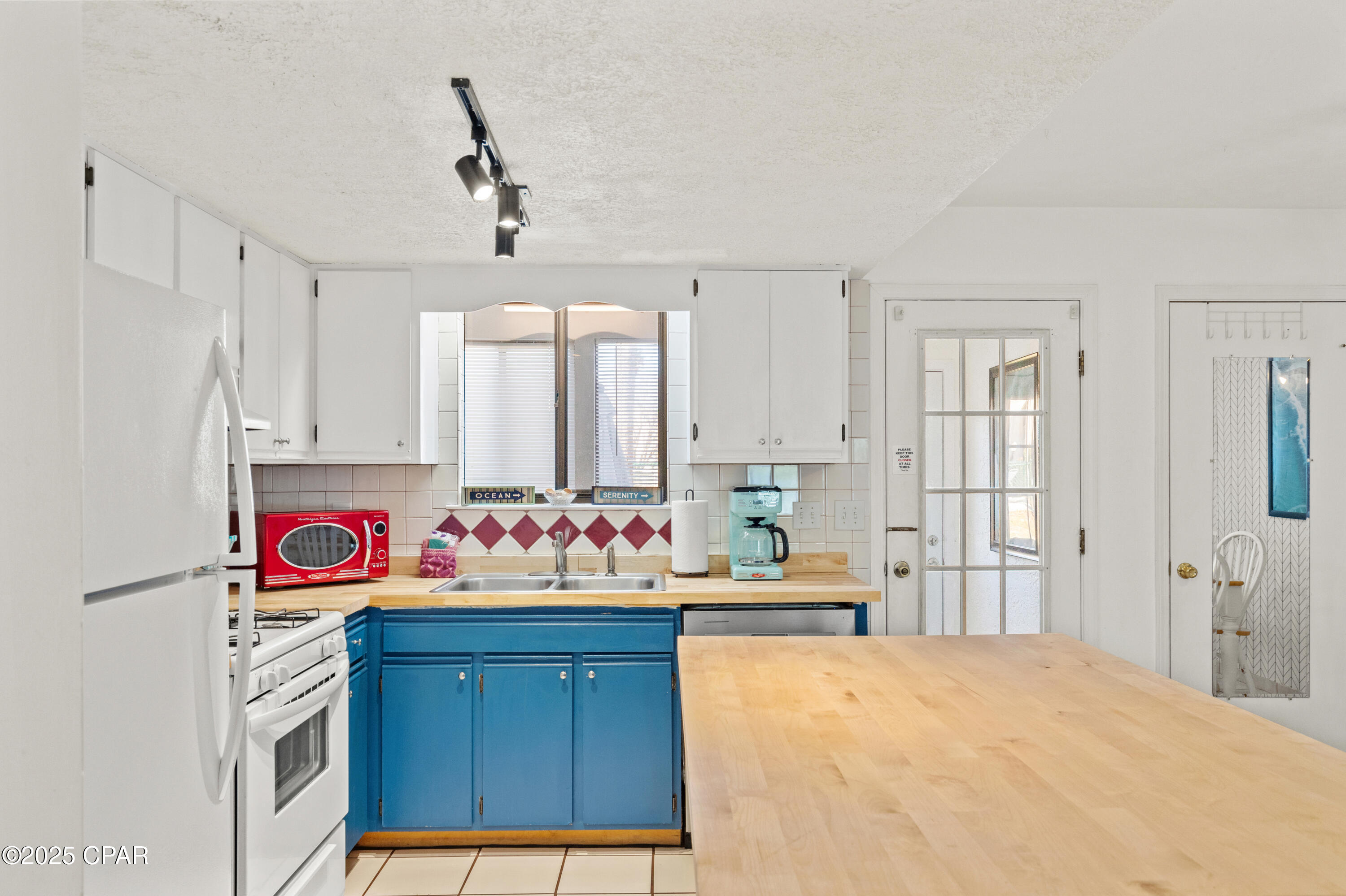 Gulf Highlands Beach Resort - Residential