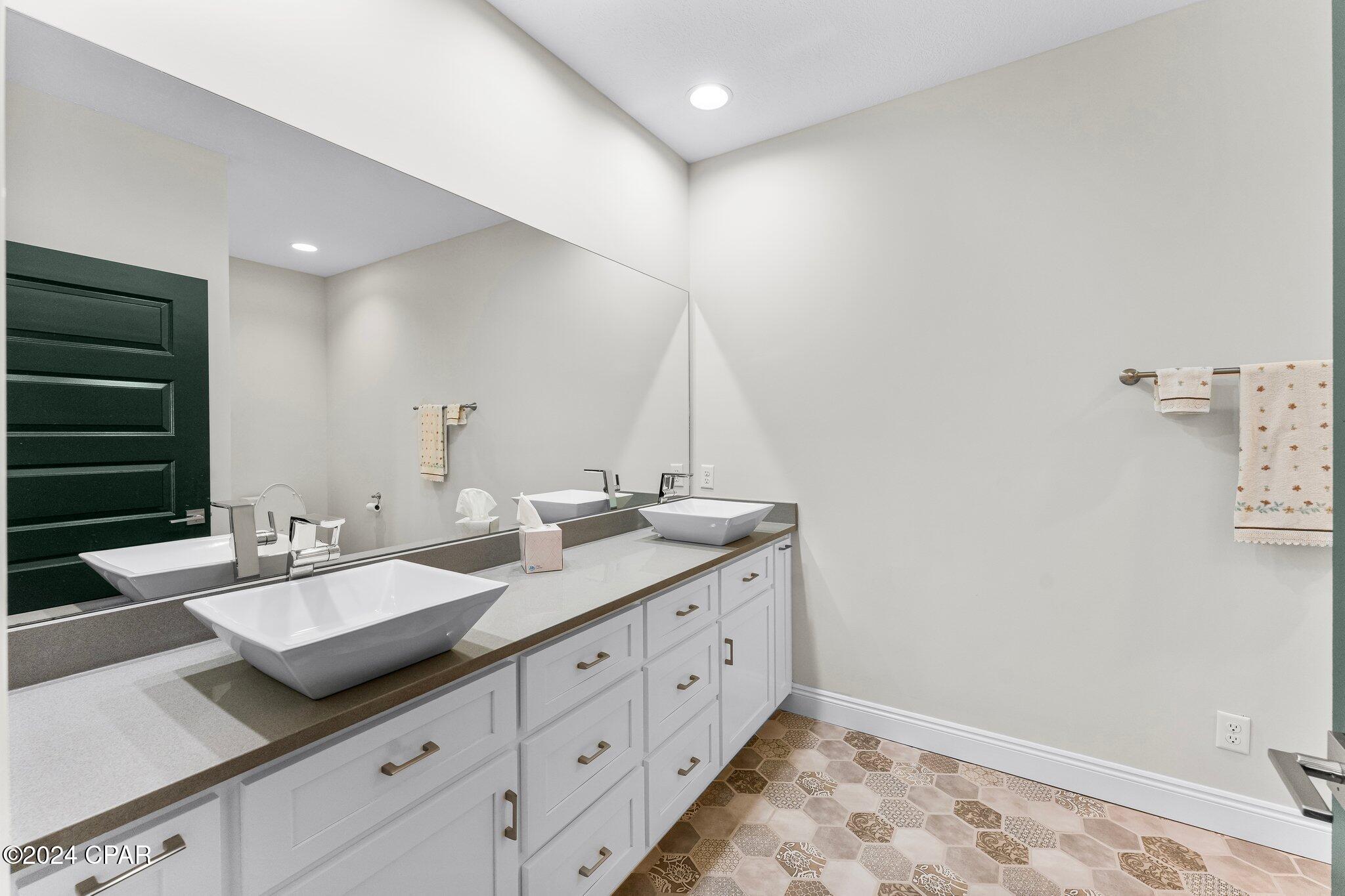 Cedar Creek At Deerpoint Lake - Residential