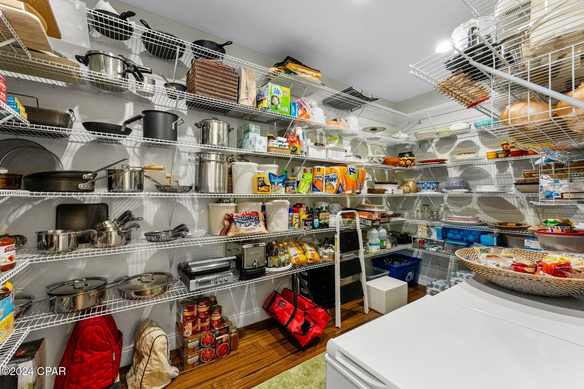 Cedar Creek At Deerpoint Lake - Residential