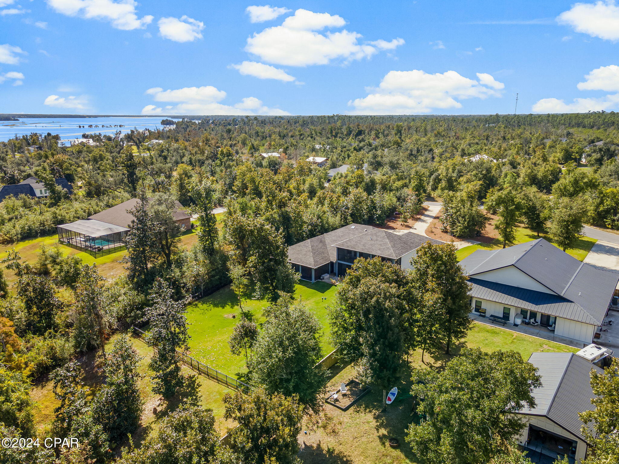 Cedar Creek At Deerpoint Lake - Residential