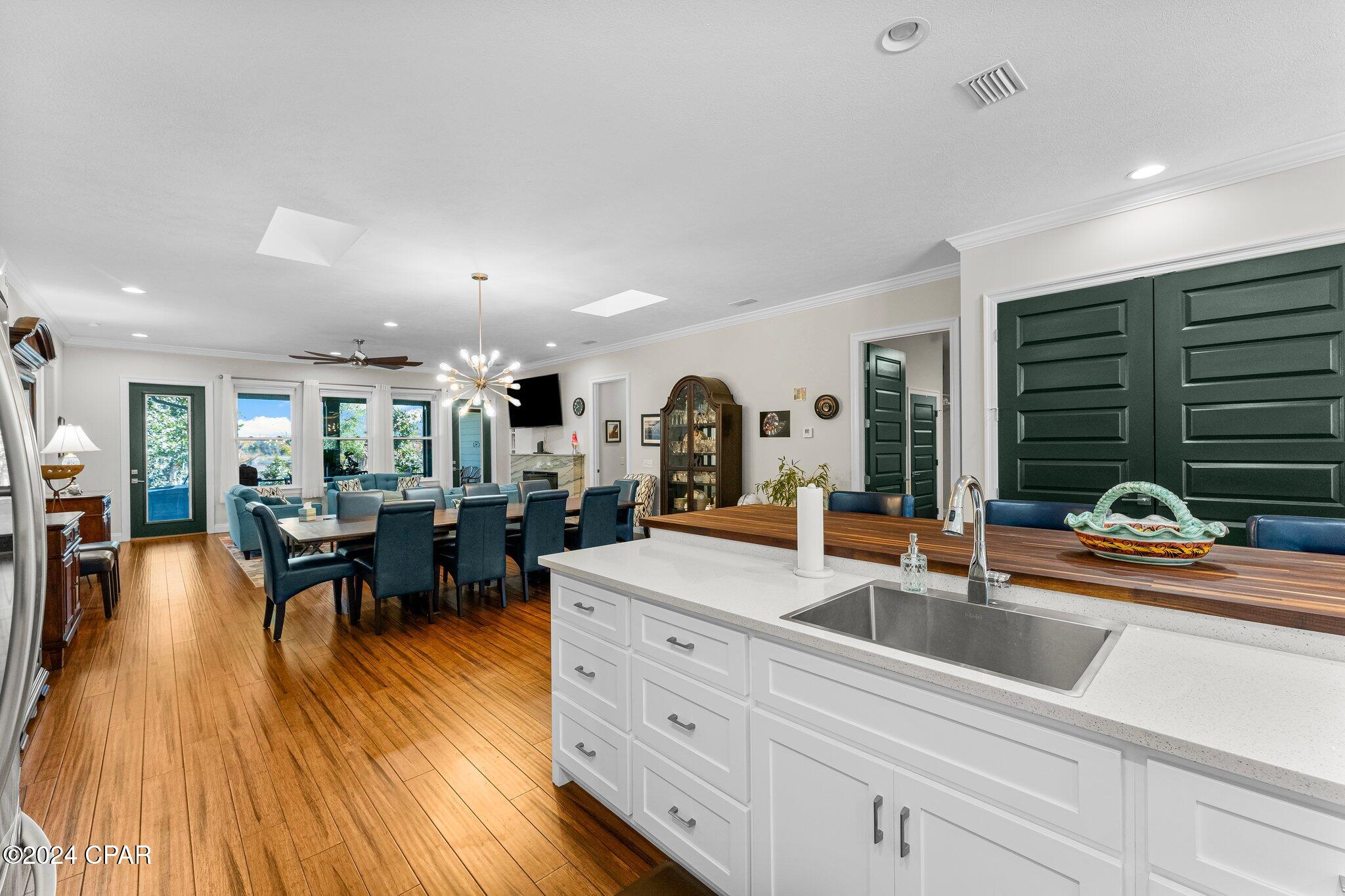 Cedar Creek At Deerpoint Lake - Residential