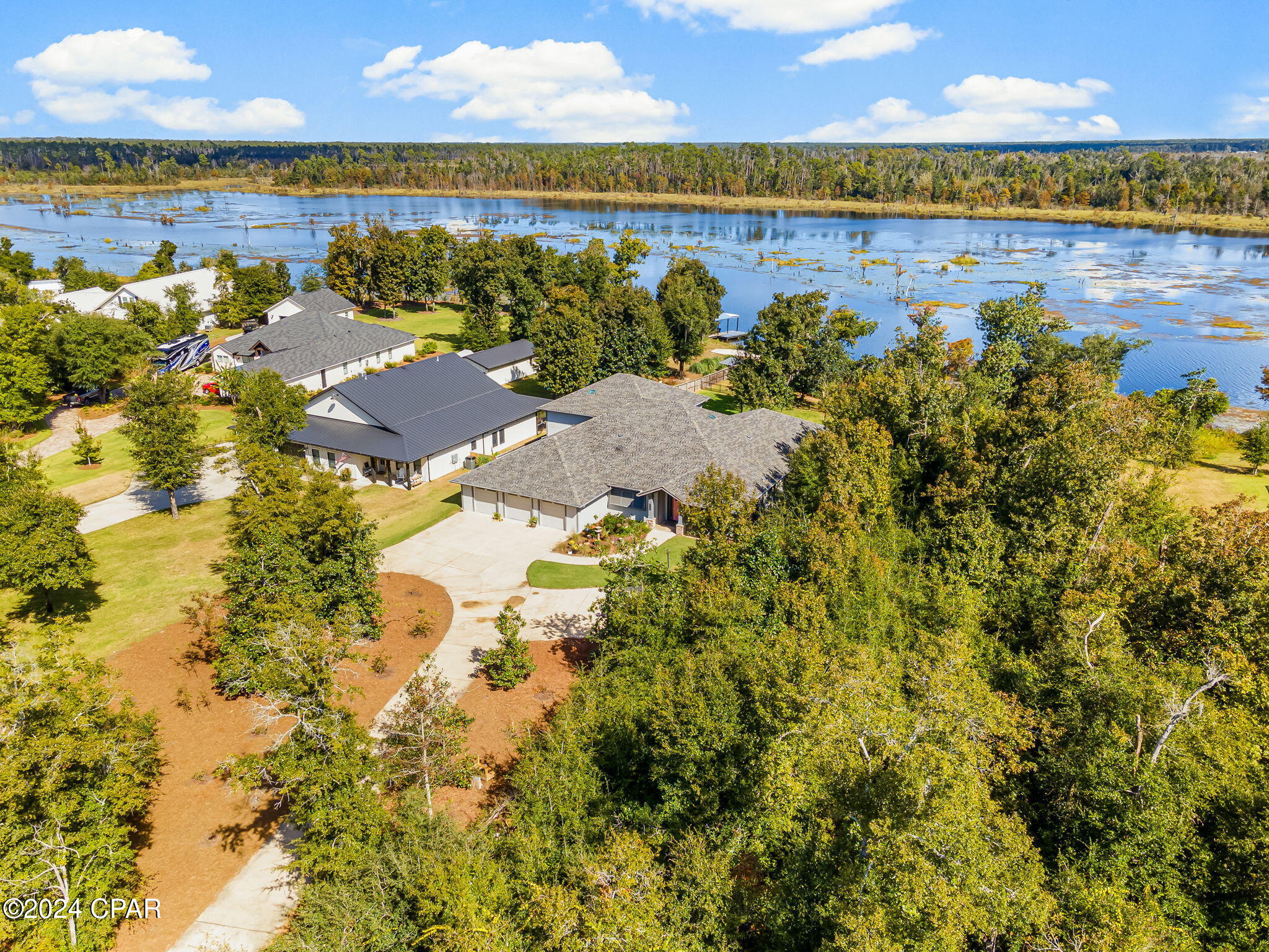 Cedar Creek At Deerpoint Lake - Residential