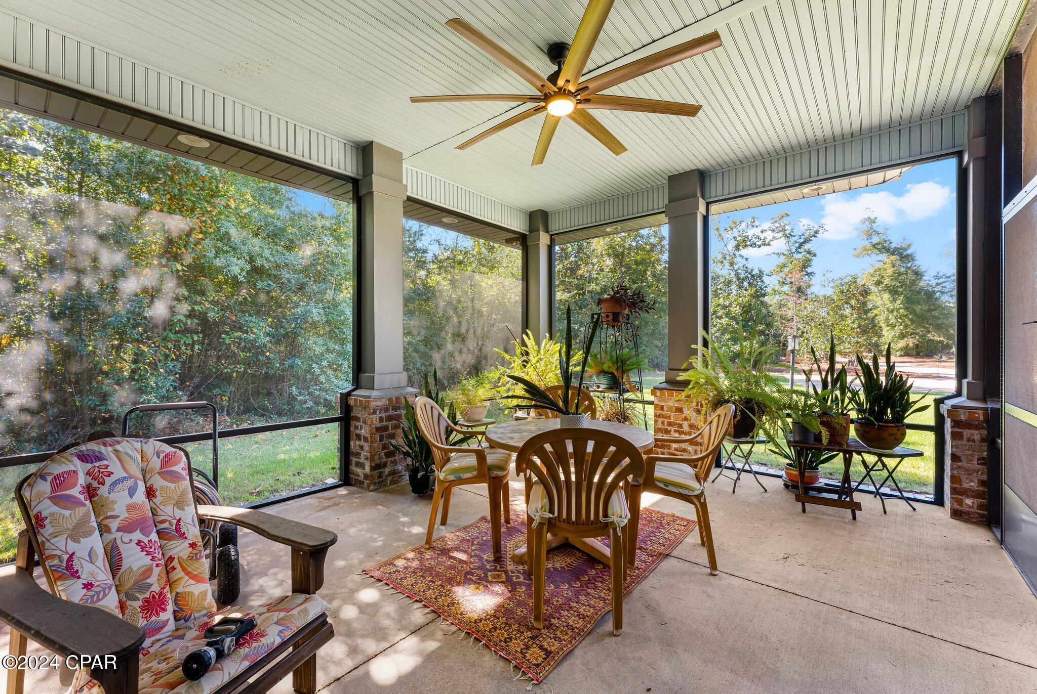 Cedar Creek At Deerpoint Lake - Residential