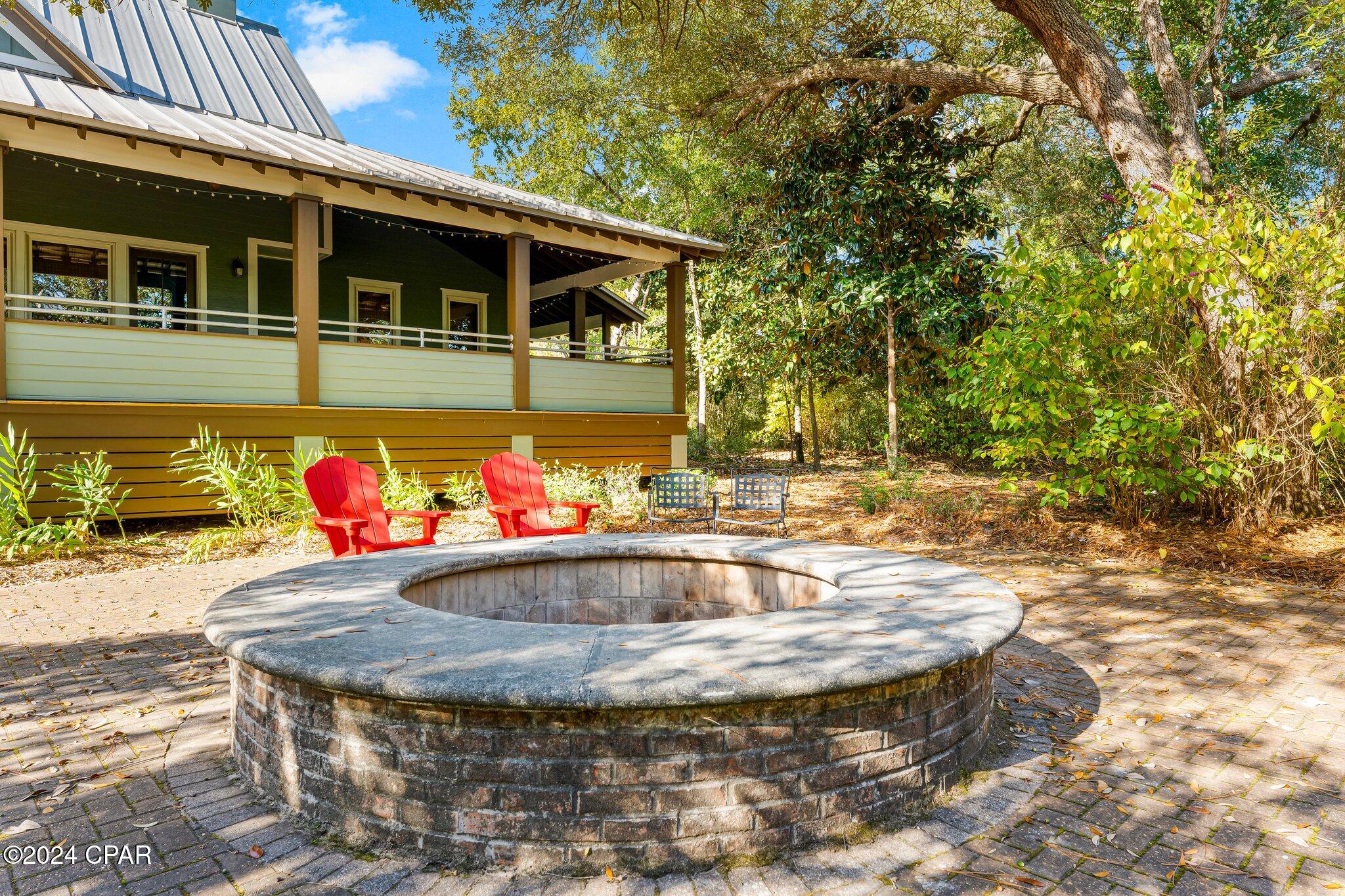 Cedar Creek At Deerpoint Lake - Residential