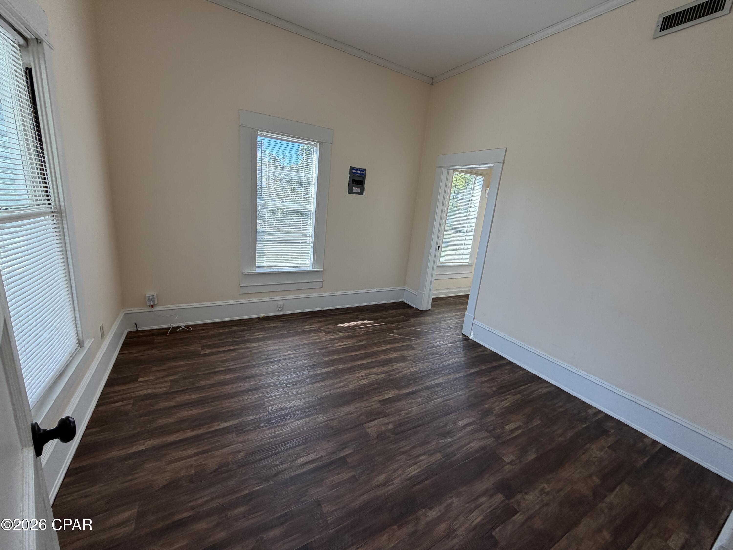 [No Recorded Subdiv] - Residential Lease