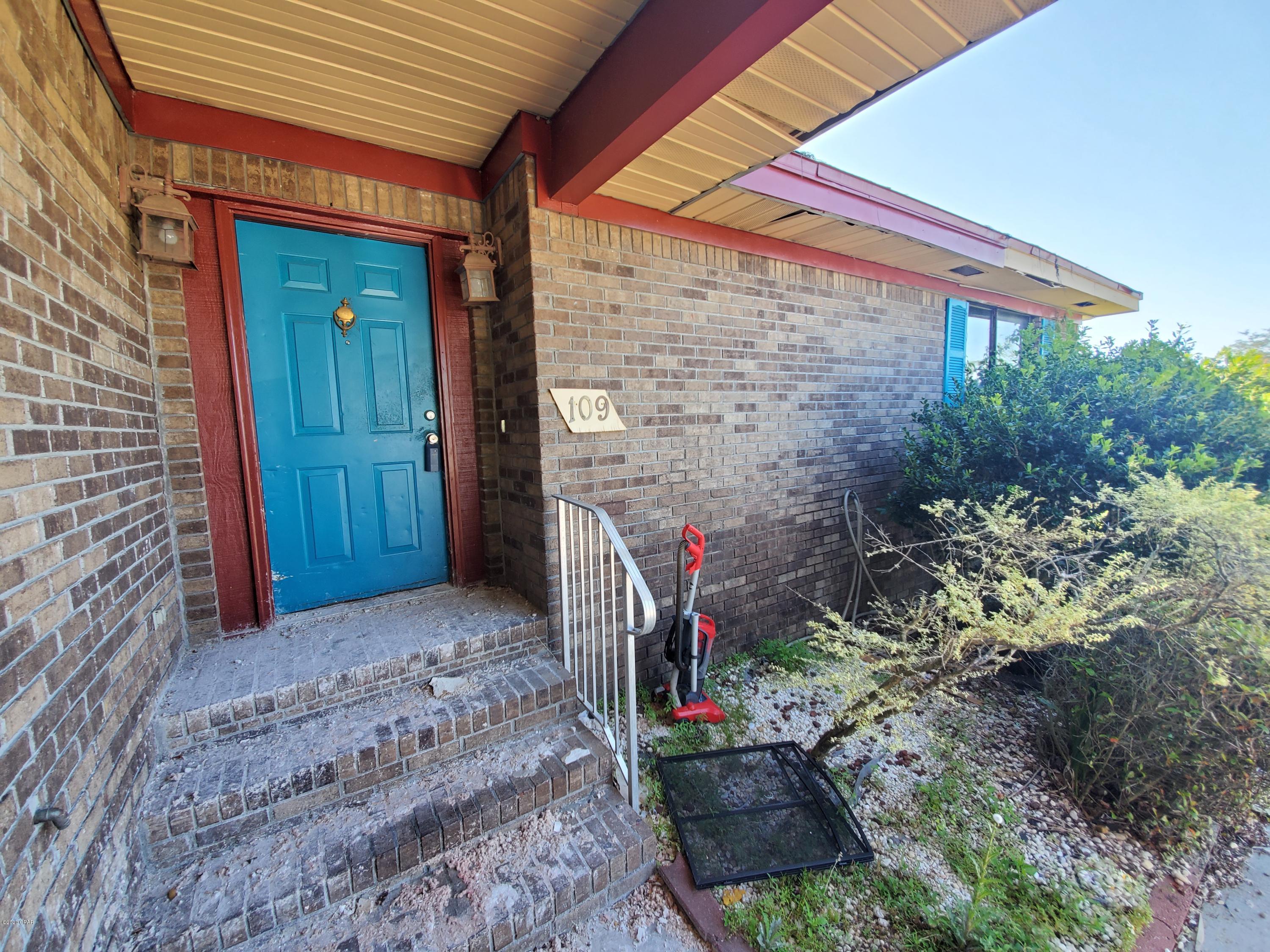 [No Recorded Subdiv] - Residential