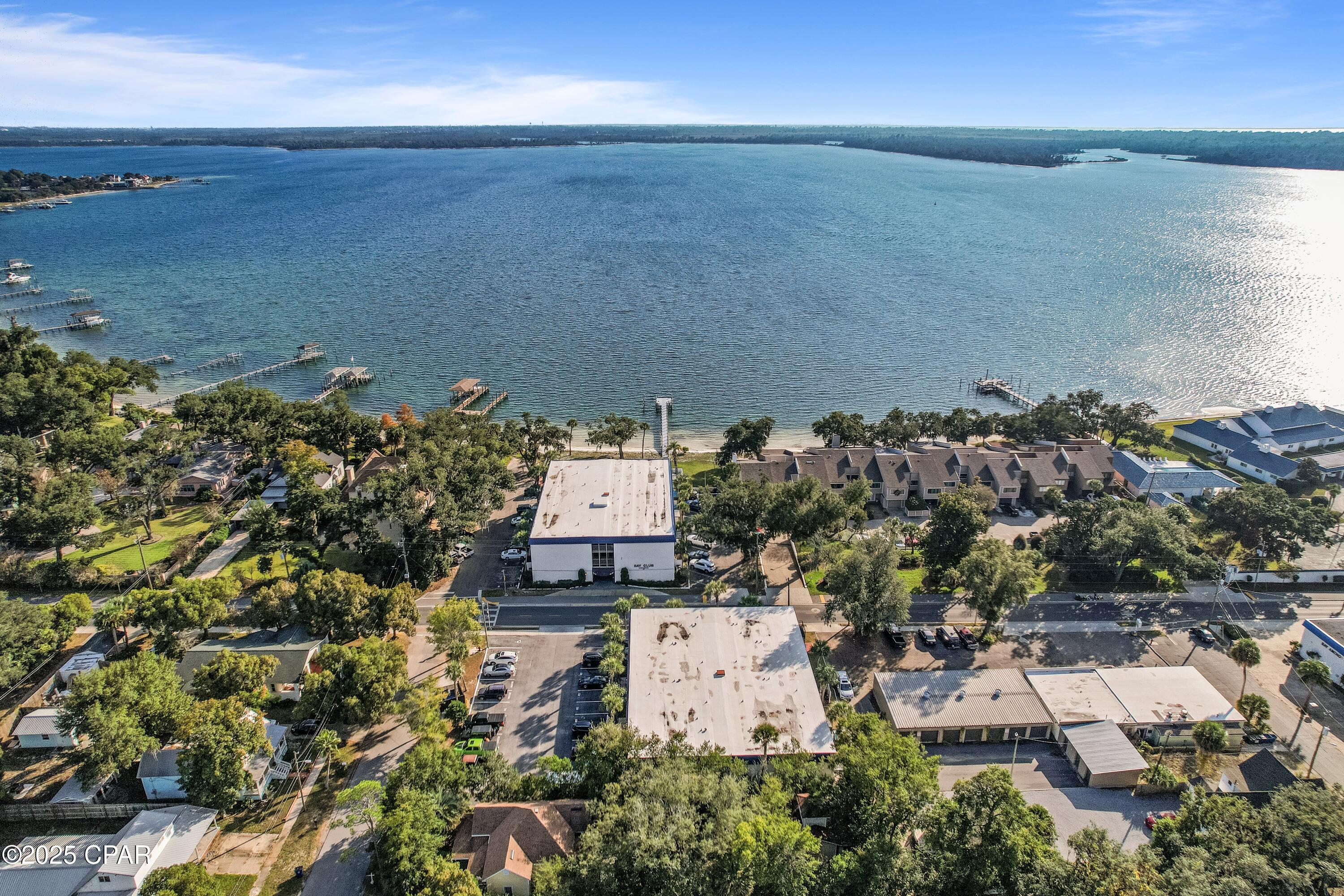 Bay Club Condo Ph 1 - Residential