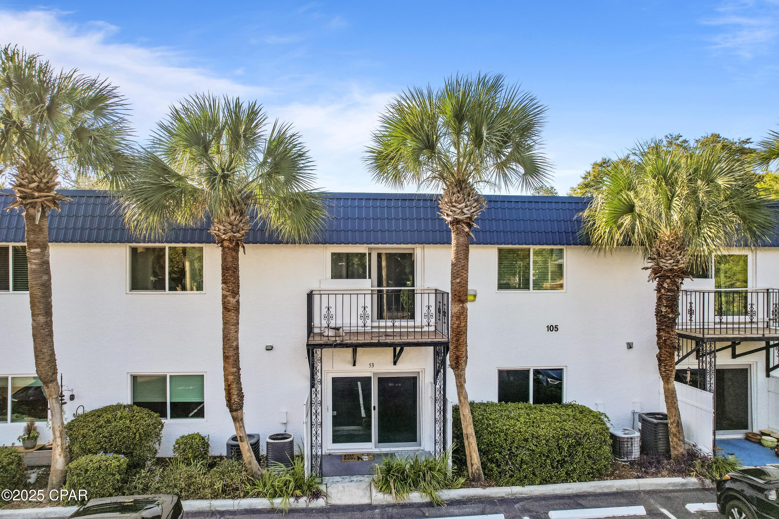 Bay Club Condo Ph 1 - Residential