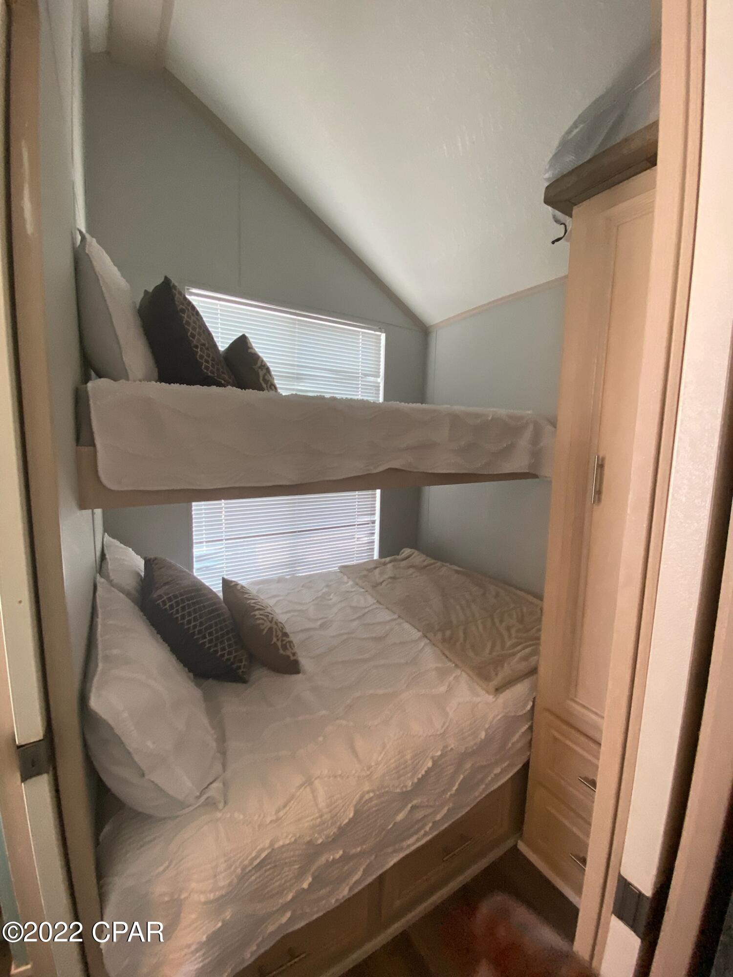 Emerald Pointe Resort - Residential