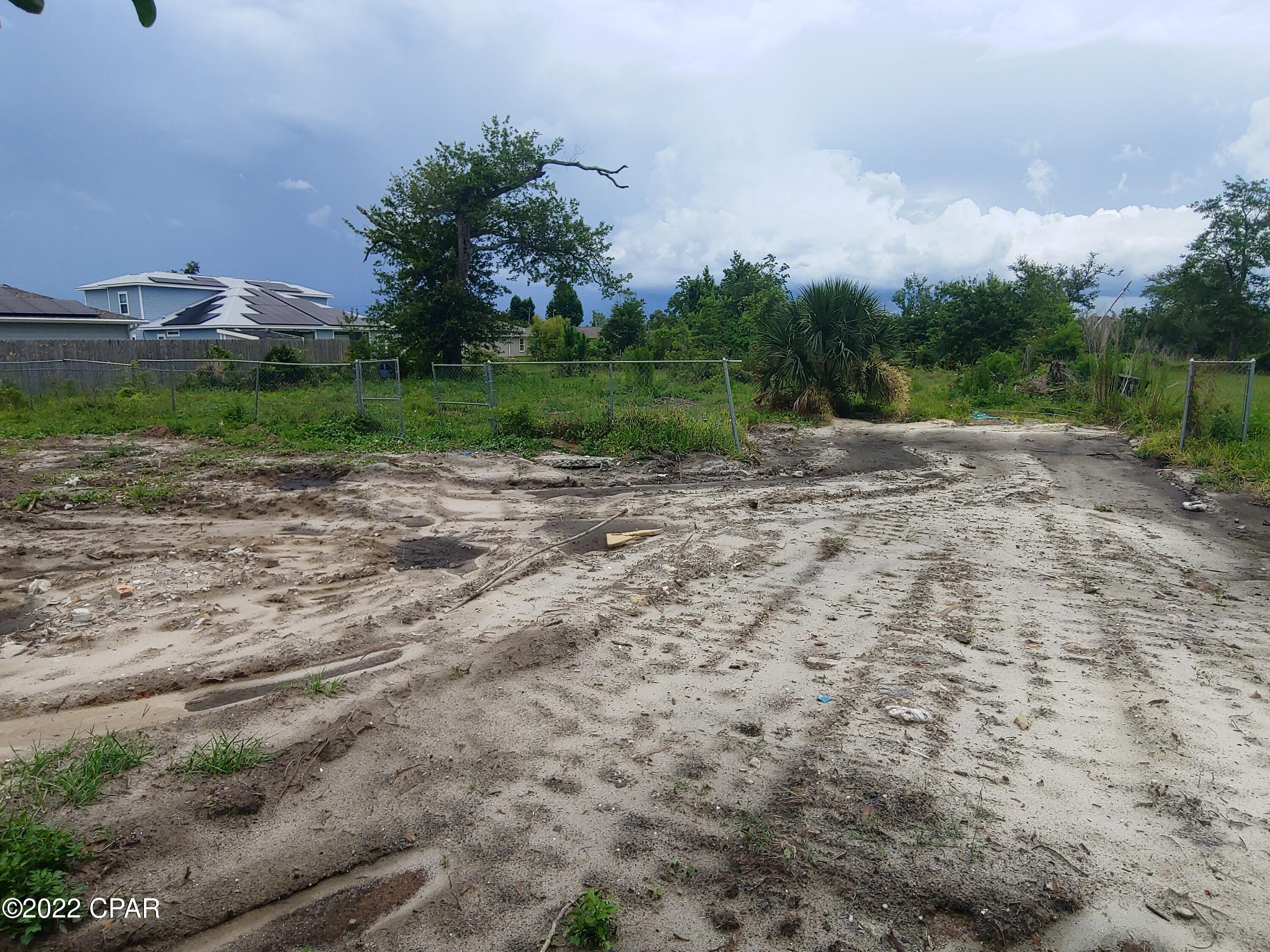 No Named Subdivision - Land