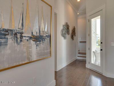 Lagoon Manor - Residential