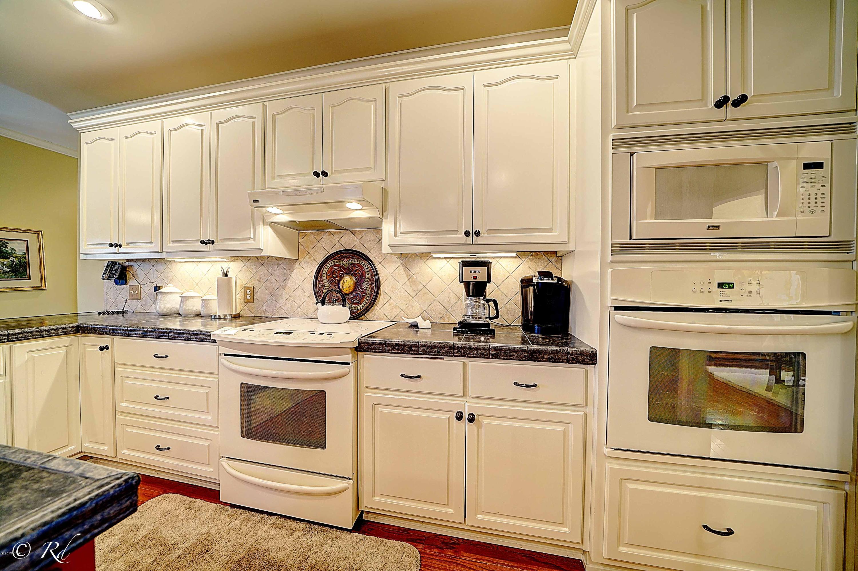 Mitchel Manor - Residential