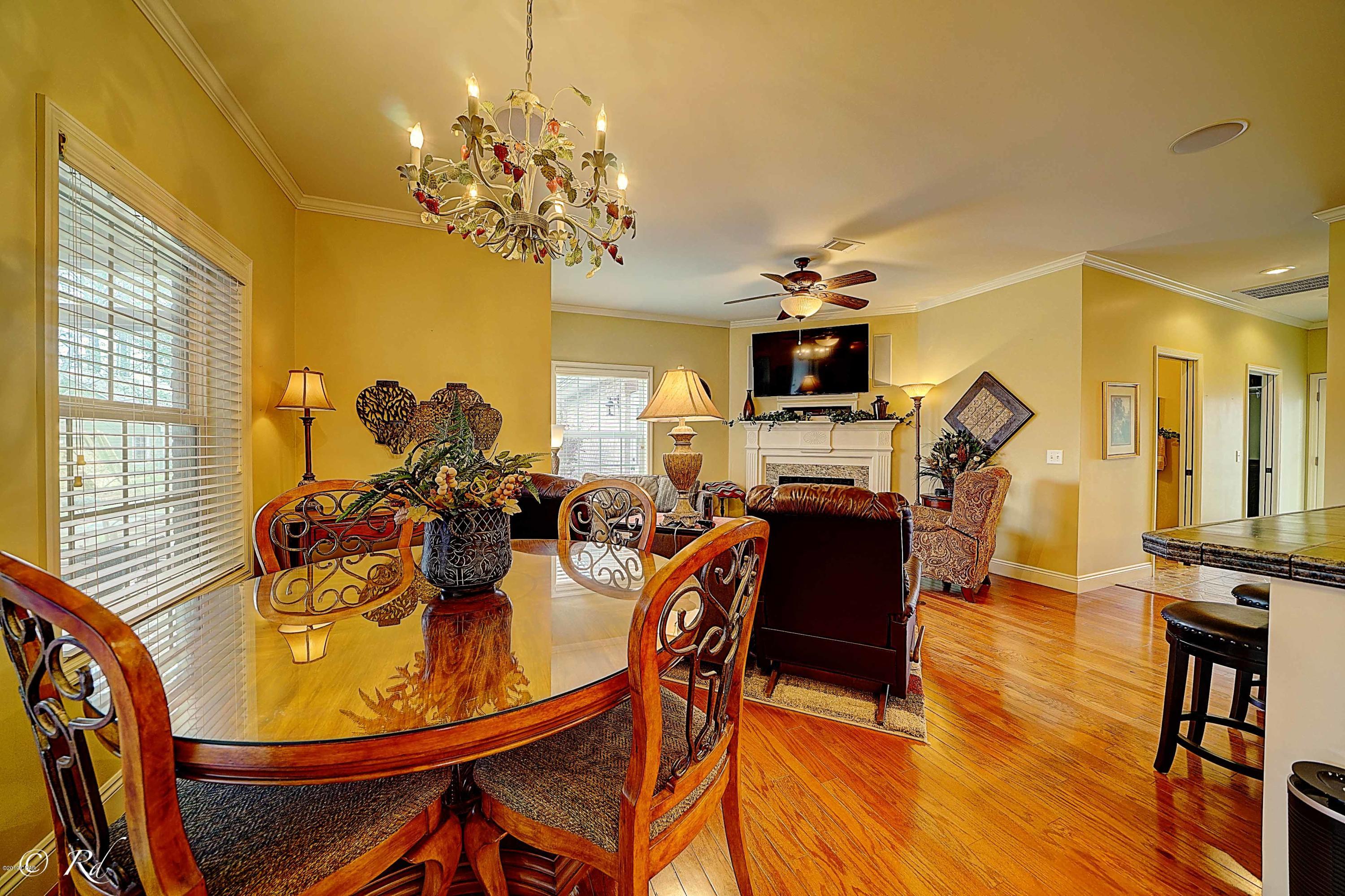 Mitchel Manor - Residential