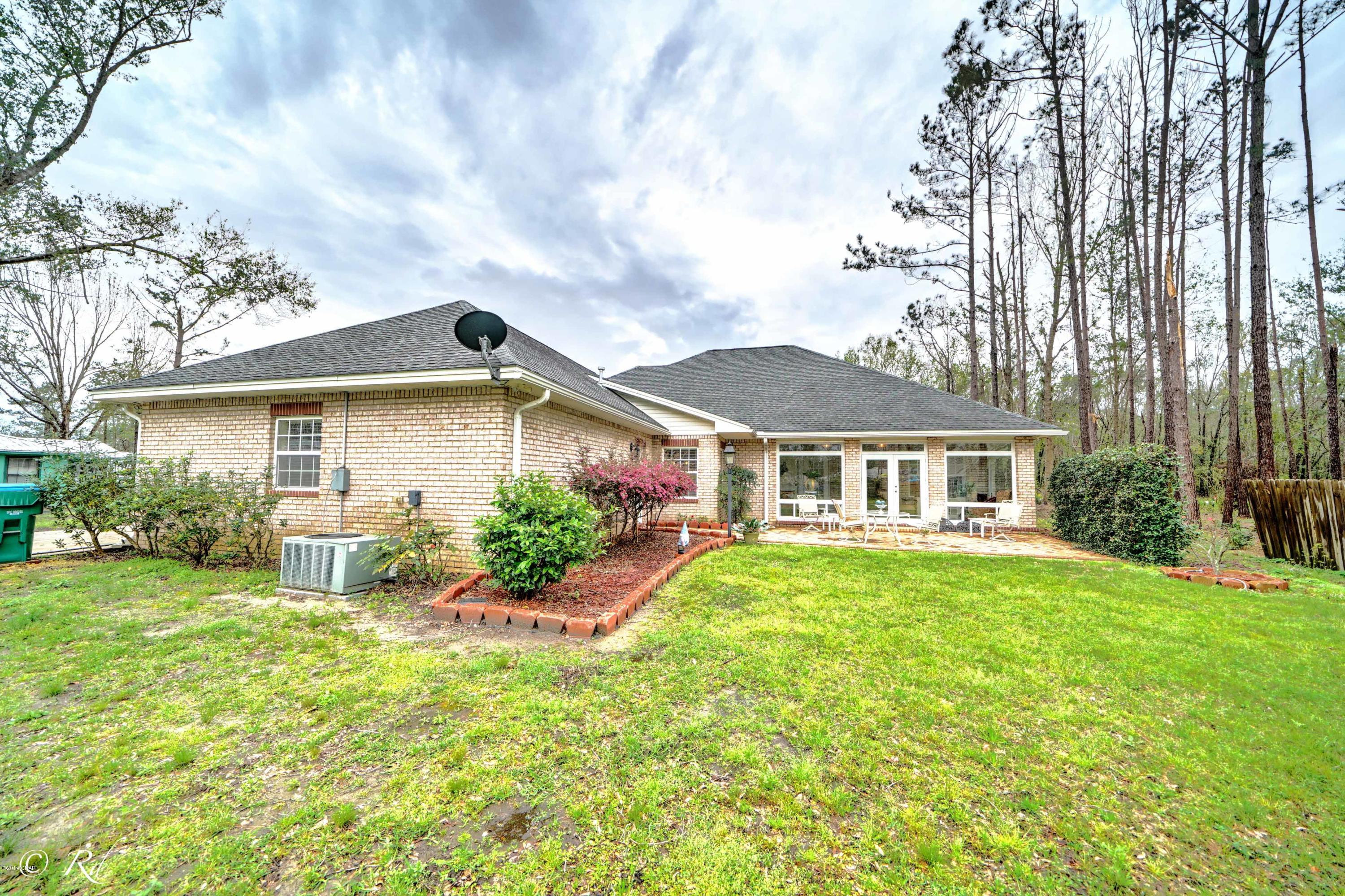 Mitchel Manor - Residential