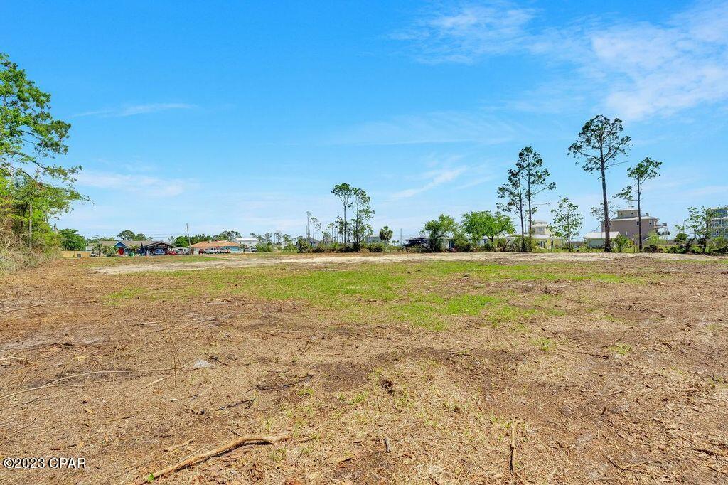 East Bay Park - Land