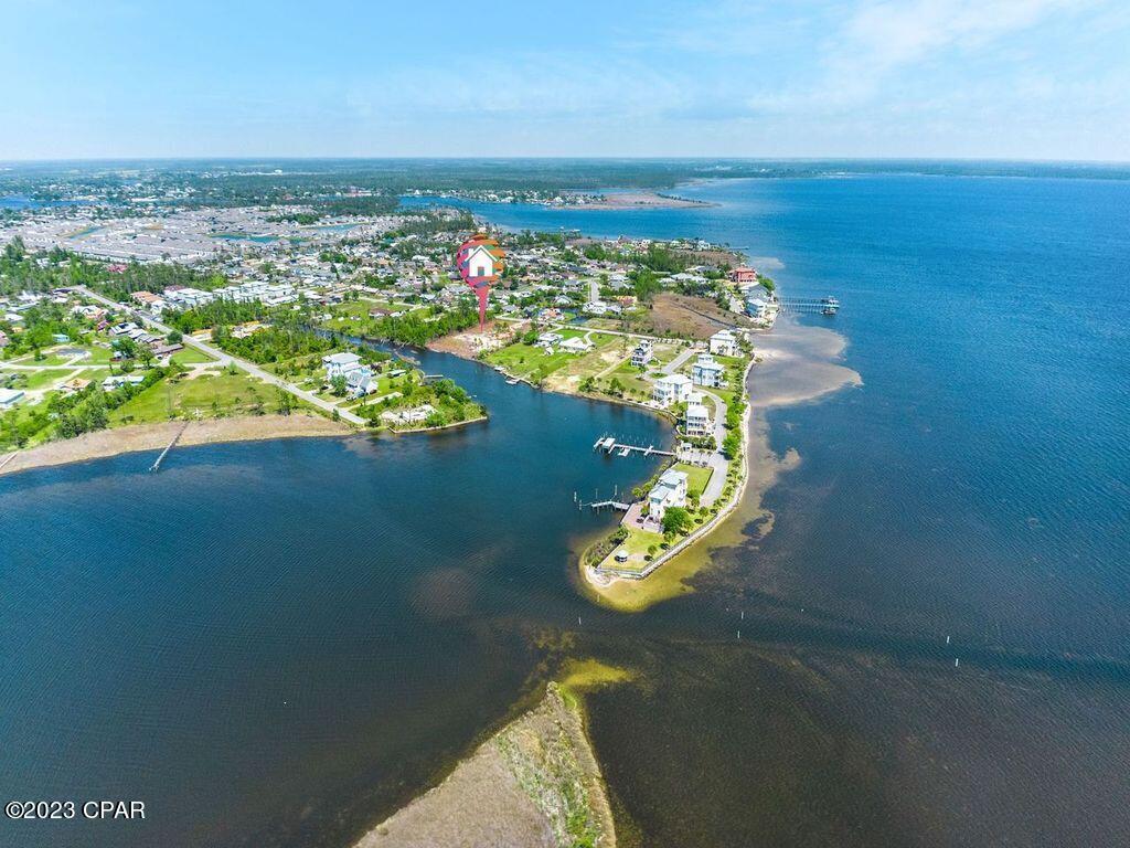 East Bay Park - Land