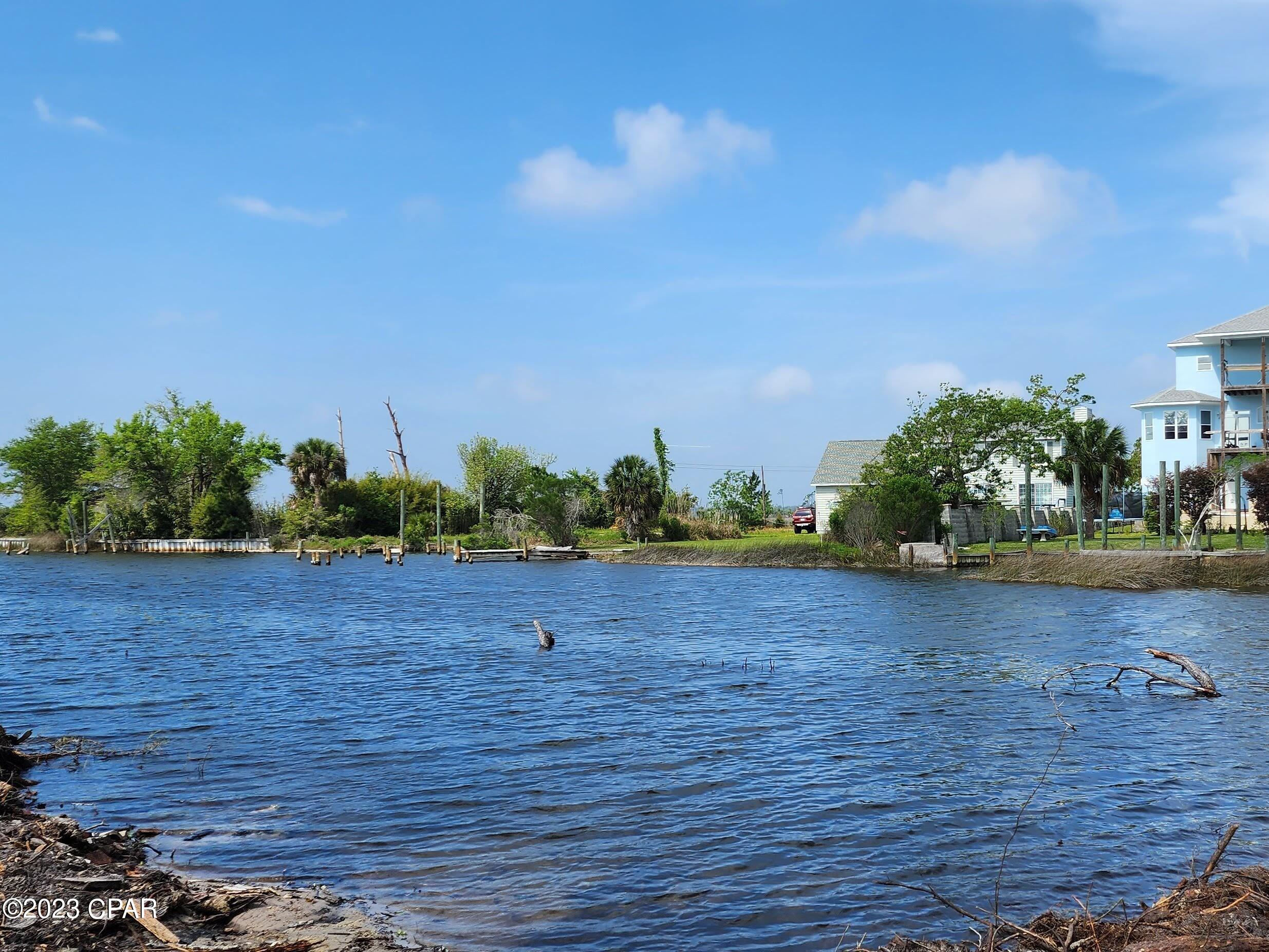 East Bay Park - Land