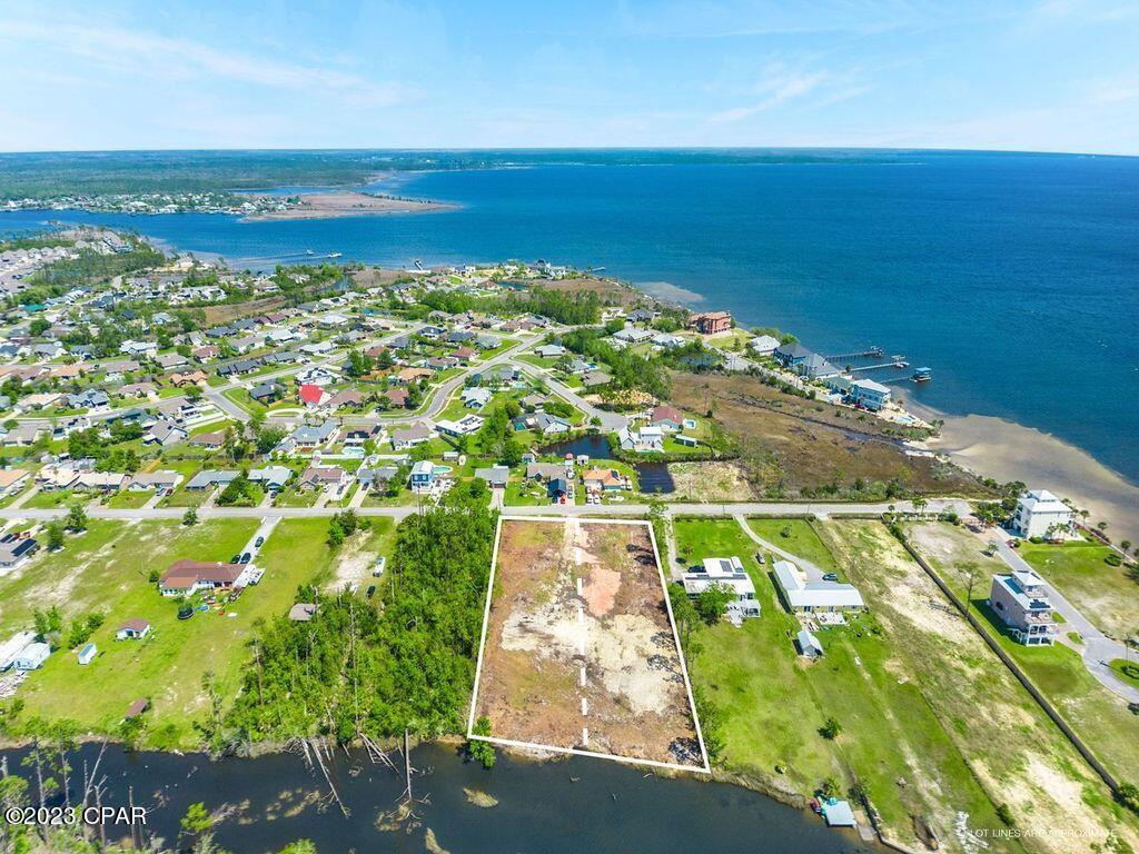 East Bay Park - Land