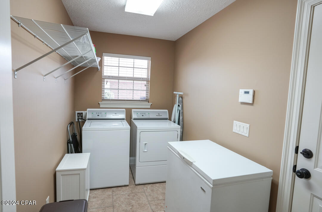 Cedar Creek Chase Ph 1 - Residential