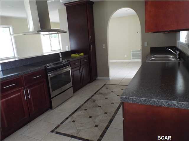 Venetian Villa 1st Add Replat - Residential