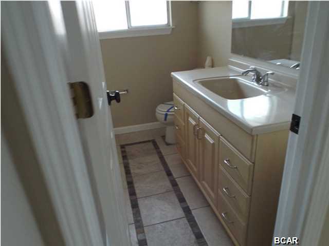 Venetian Villa 1st Add Replat - Residential