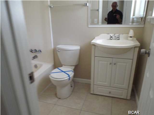 Venetian Villa 1st Add Replat - Residential