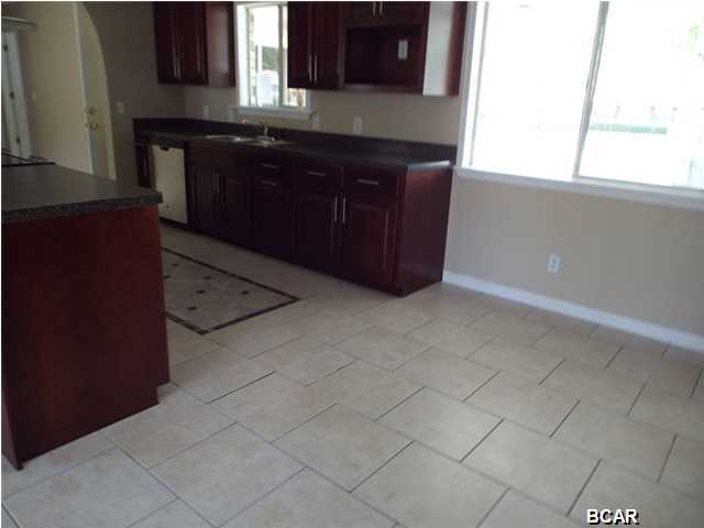 Venetian Villa 1st Add Replat - Residential