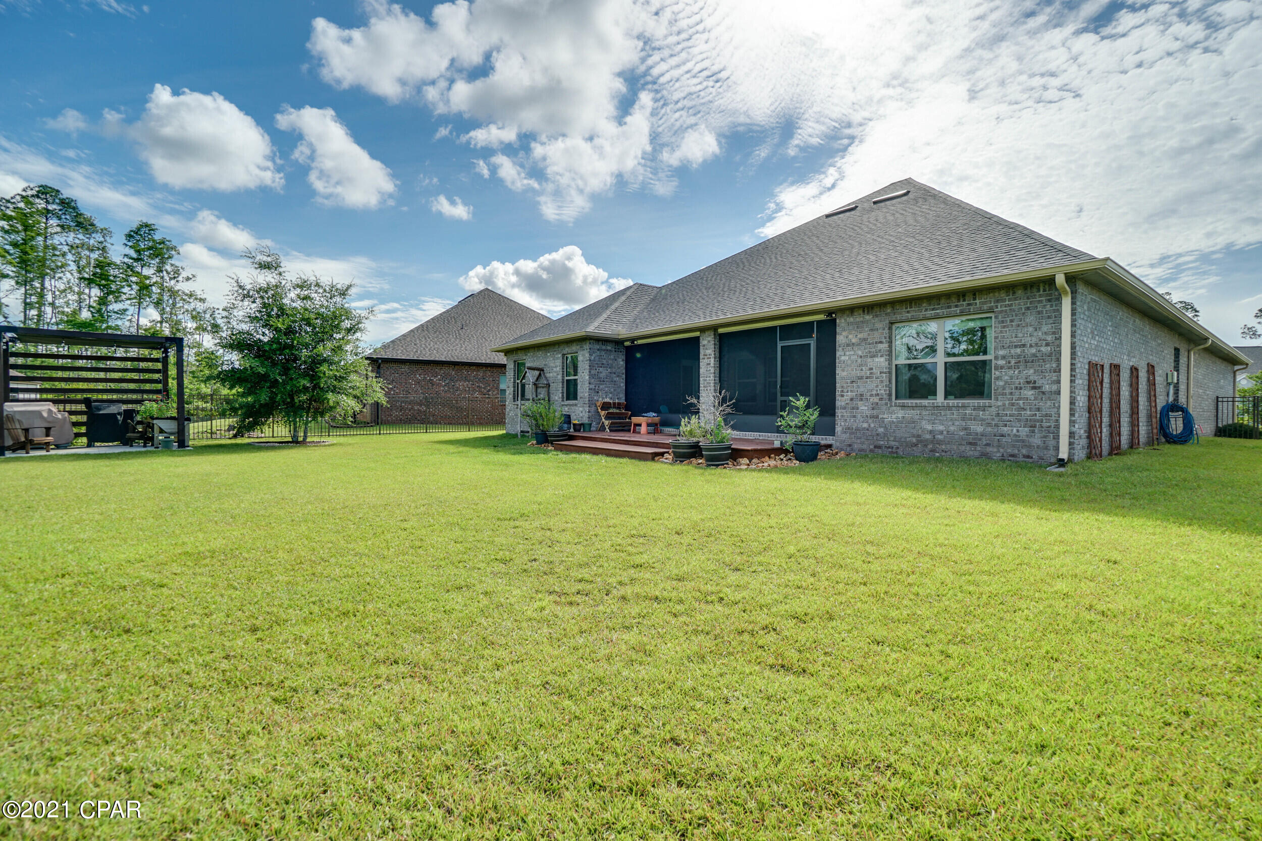 [No Recorded Subdiv] - Residential Lease