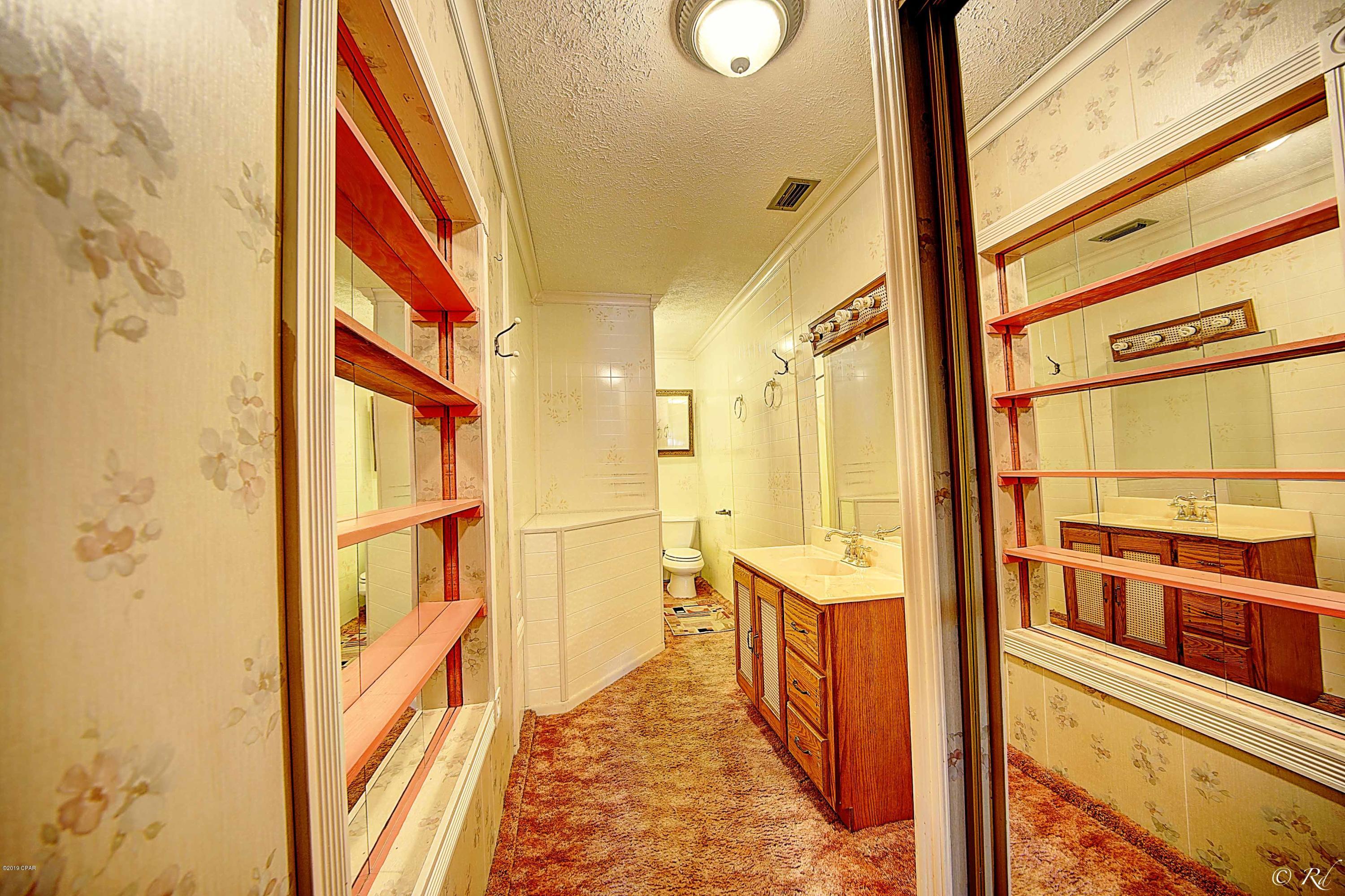 Mayfield - Commercial Sale