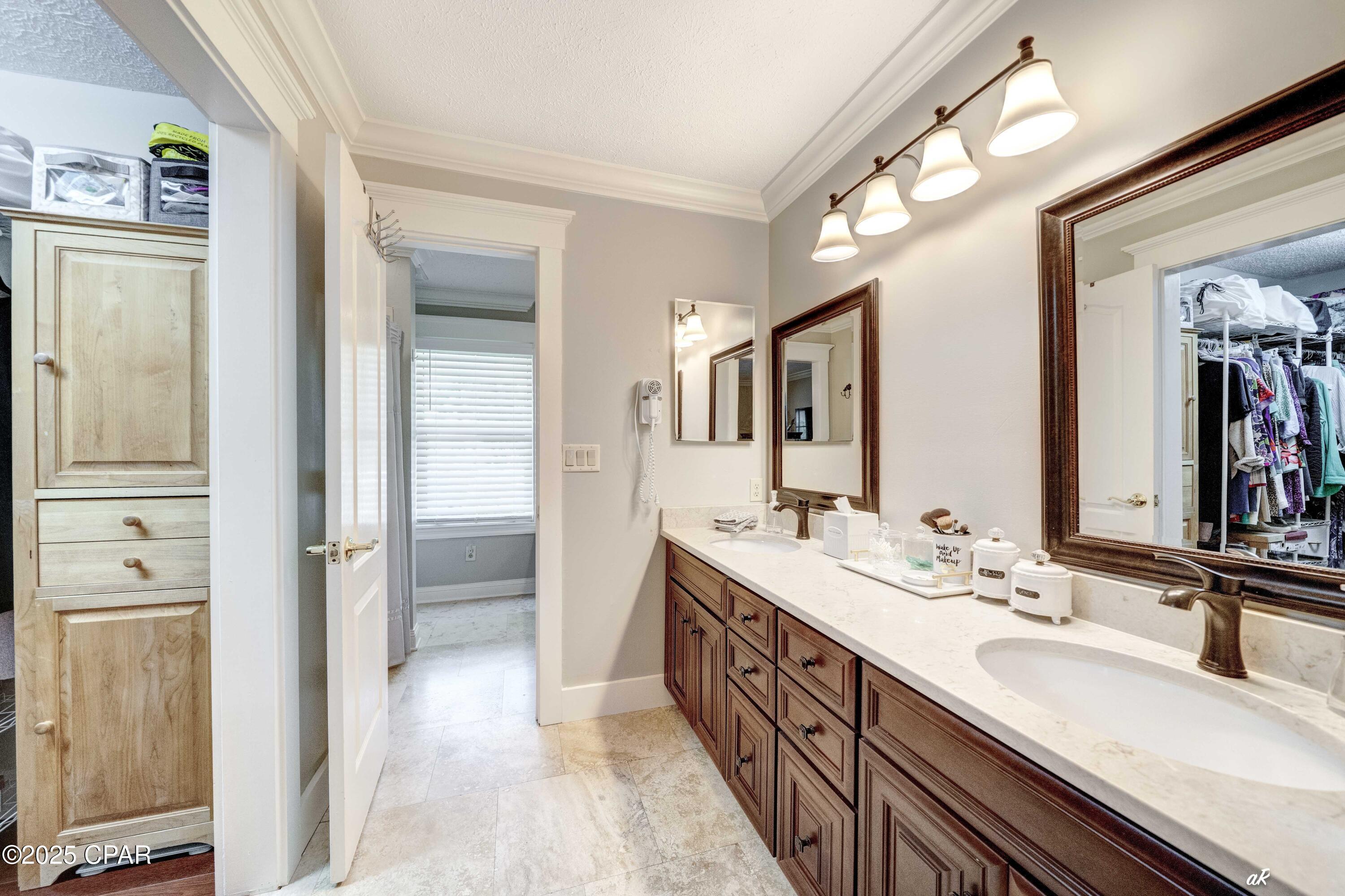 Kings Point Unit 5 - Residential