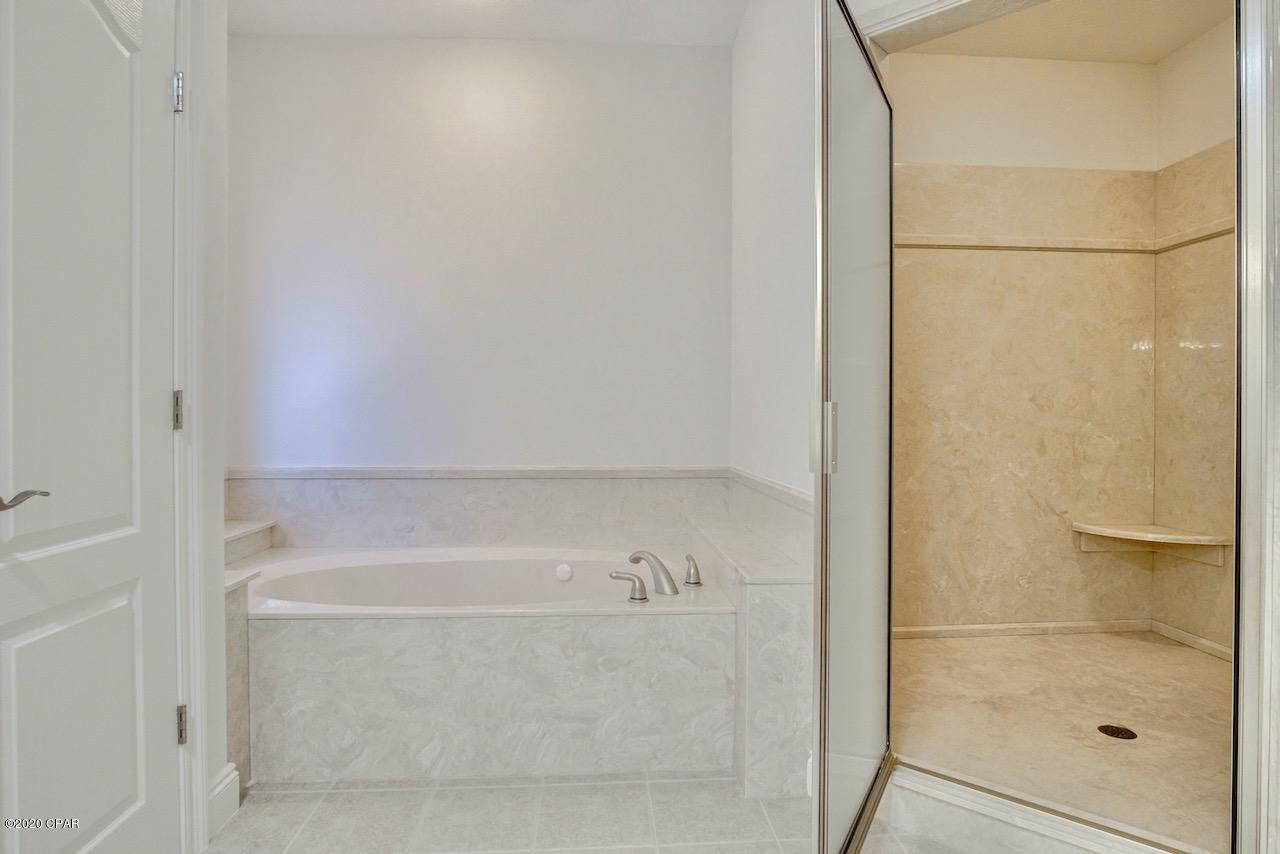 Dolphin Bay Ph I - Residential