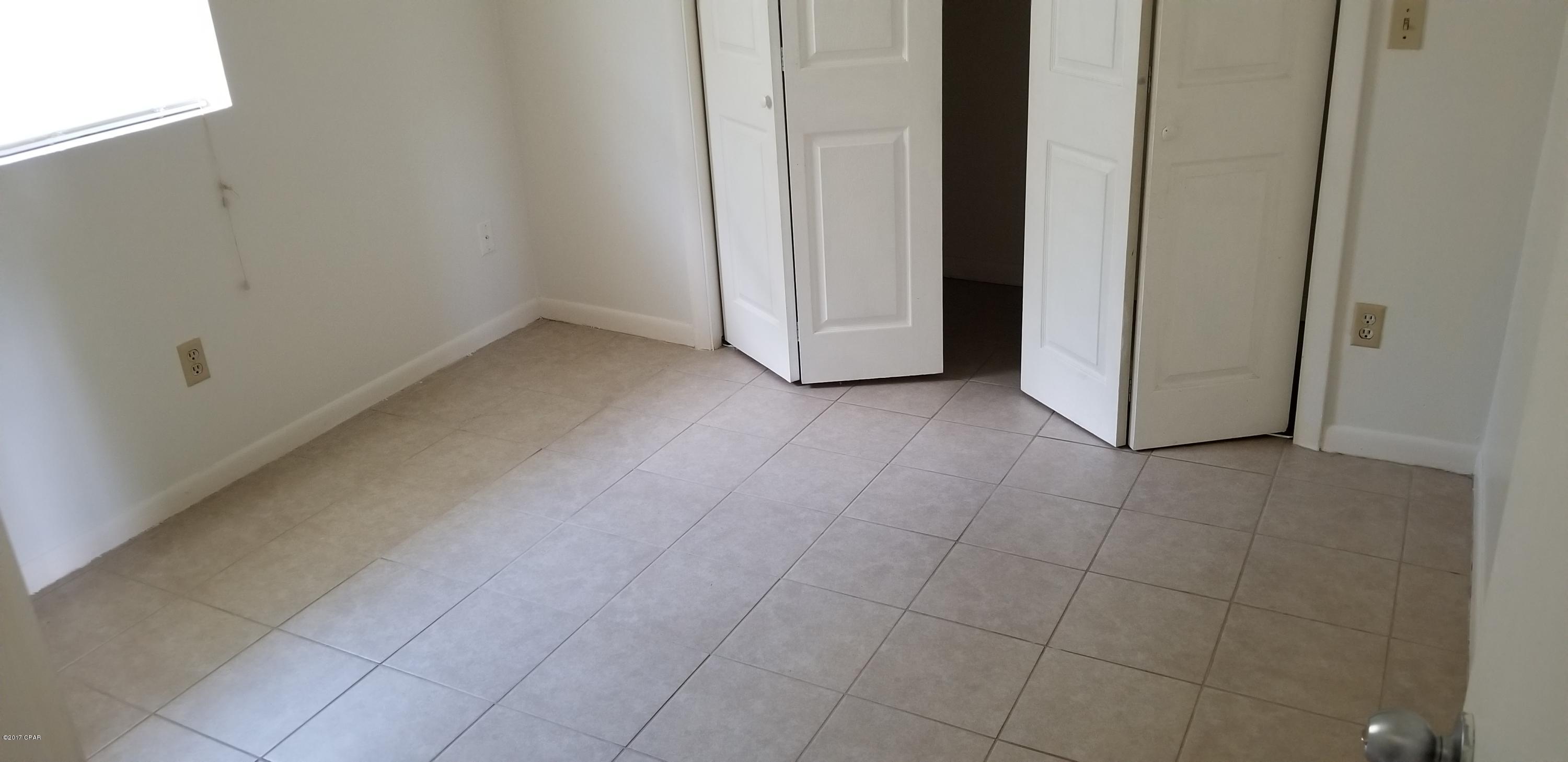St A B Dev Co - Residential Lease