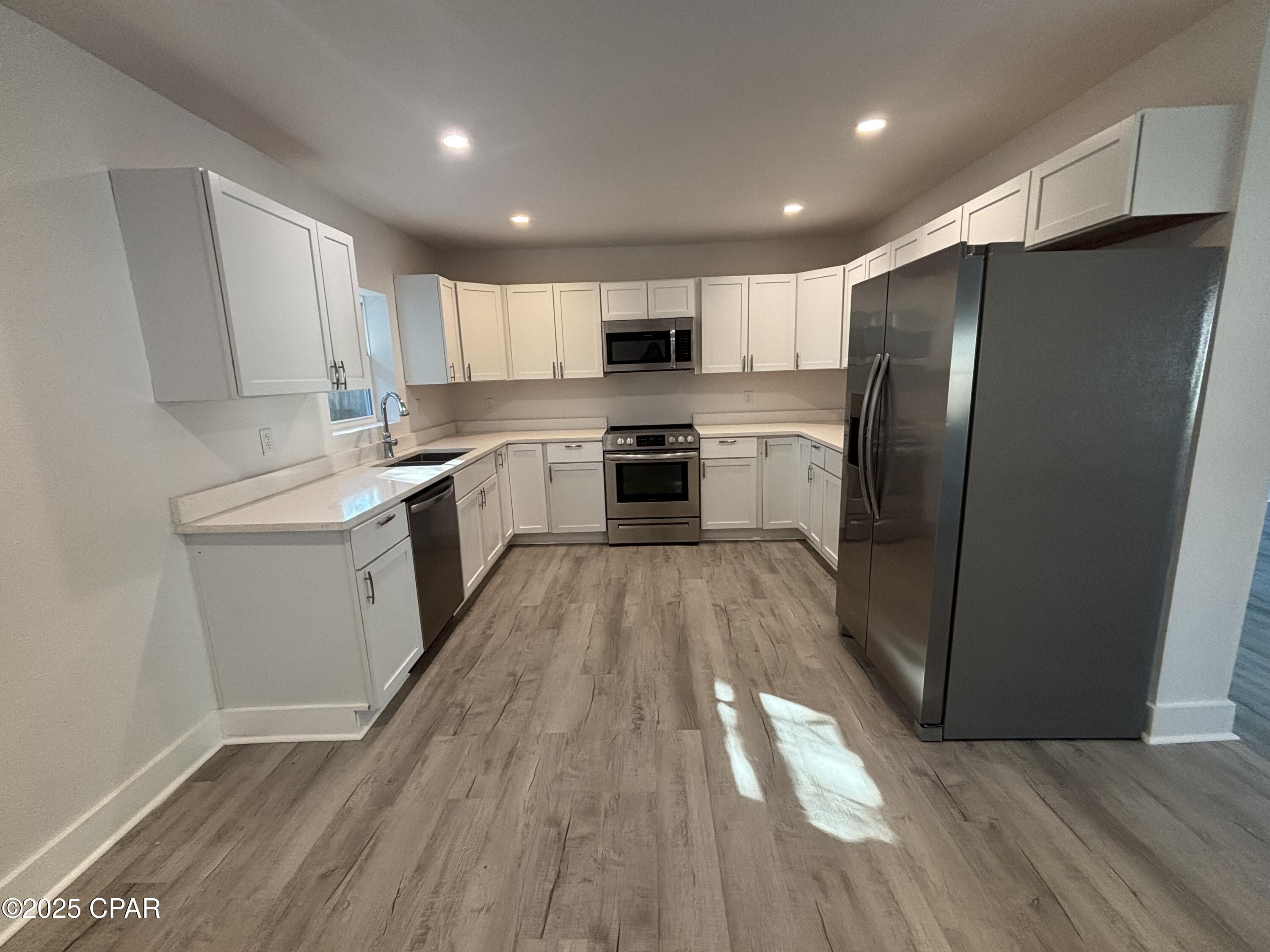 Long Point Park 1st Add - Residential